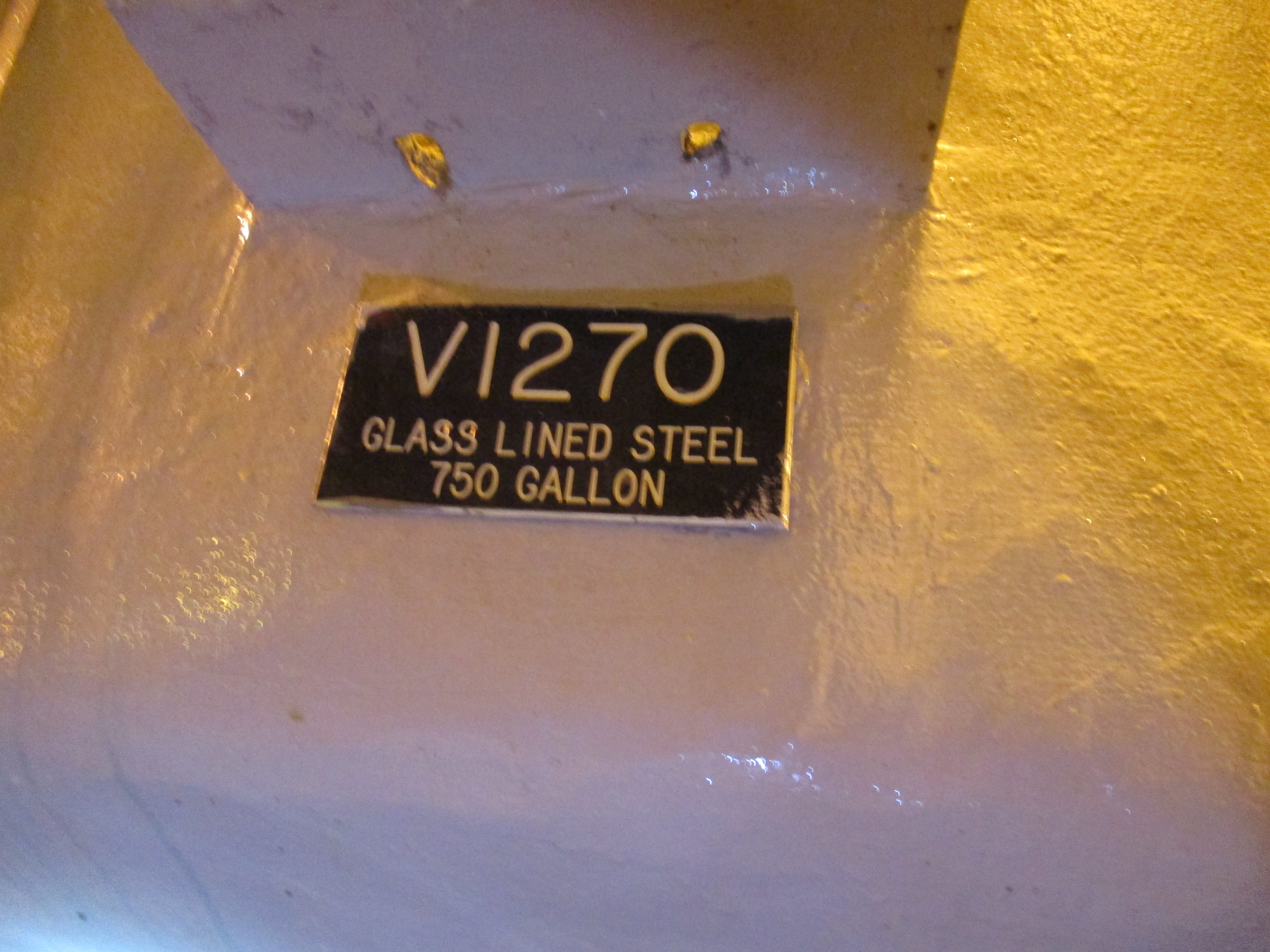 IPP# 233251, 2,839 L (750 gallons)  Glasslined  Tank For Sale