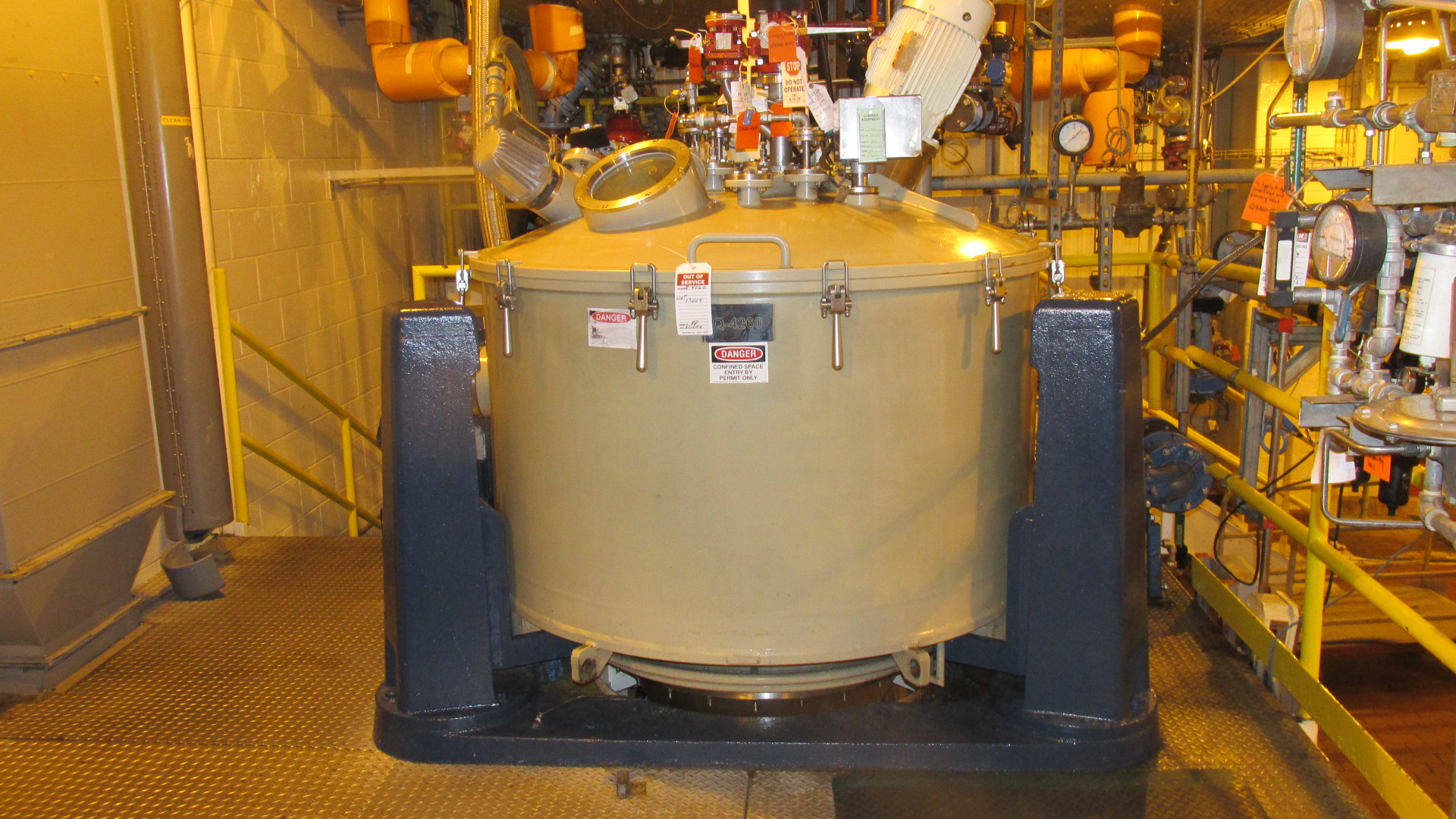  Auto Discharge-Bottom Centrifuge-Basket 1,250 mm (49 in) Stainless Steel 316L For Sale - IPP# 233220