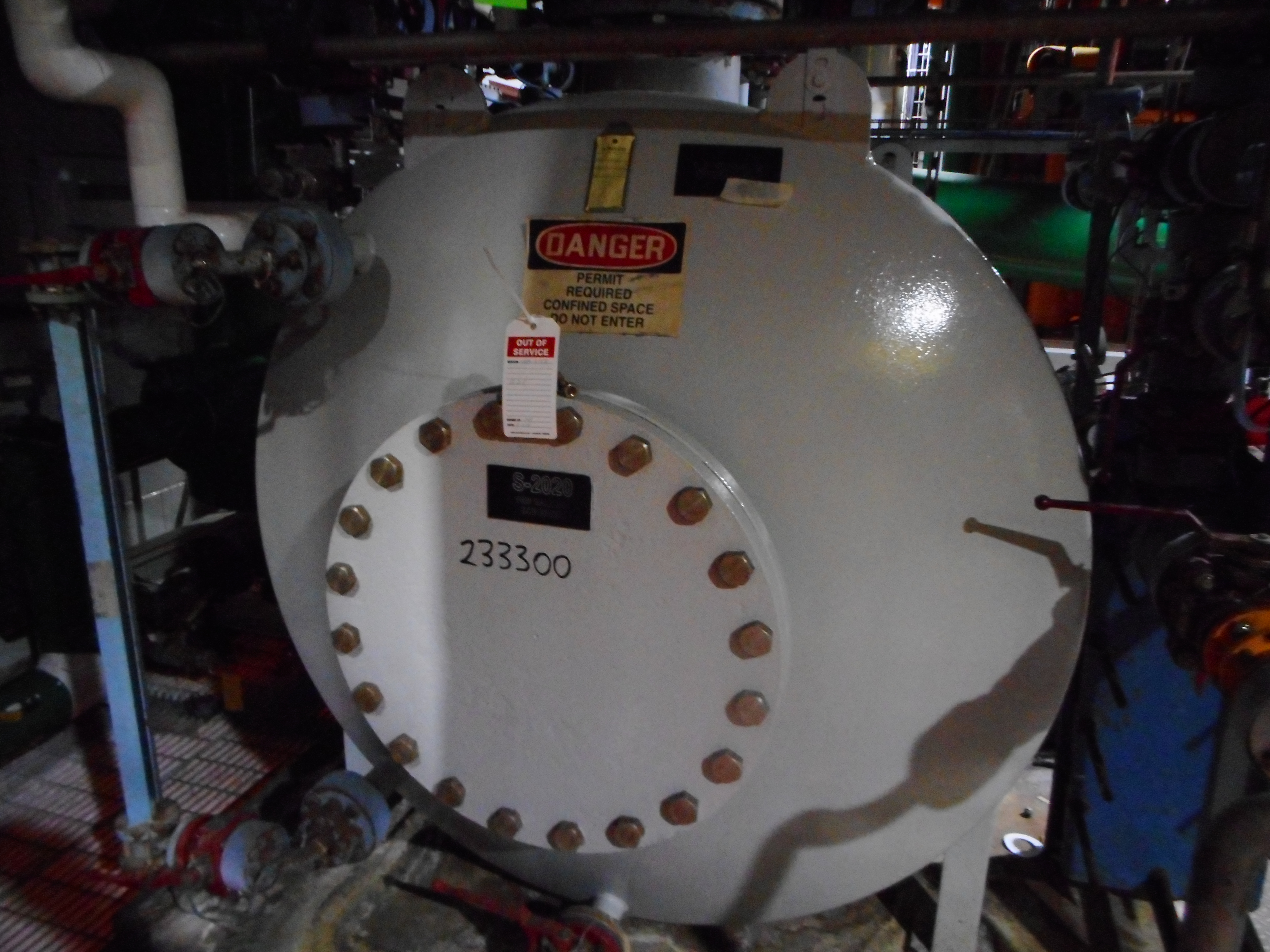 IPP# 233300, 3,785 L (1,000 gallons)  Carbon Steel  Tank For Sale