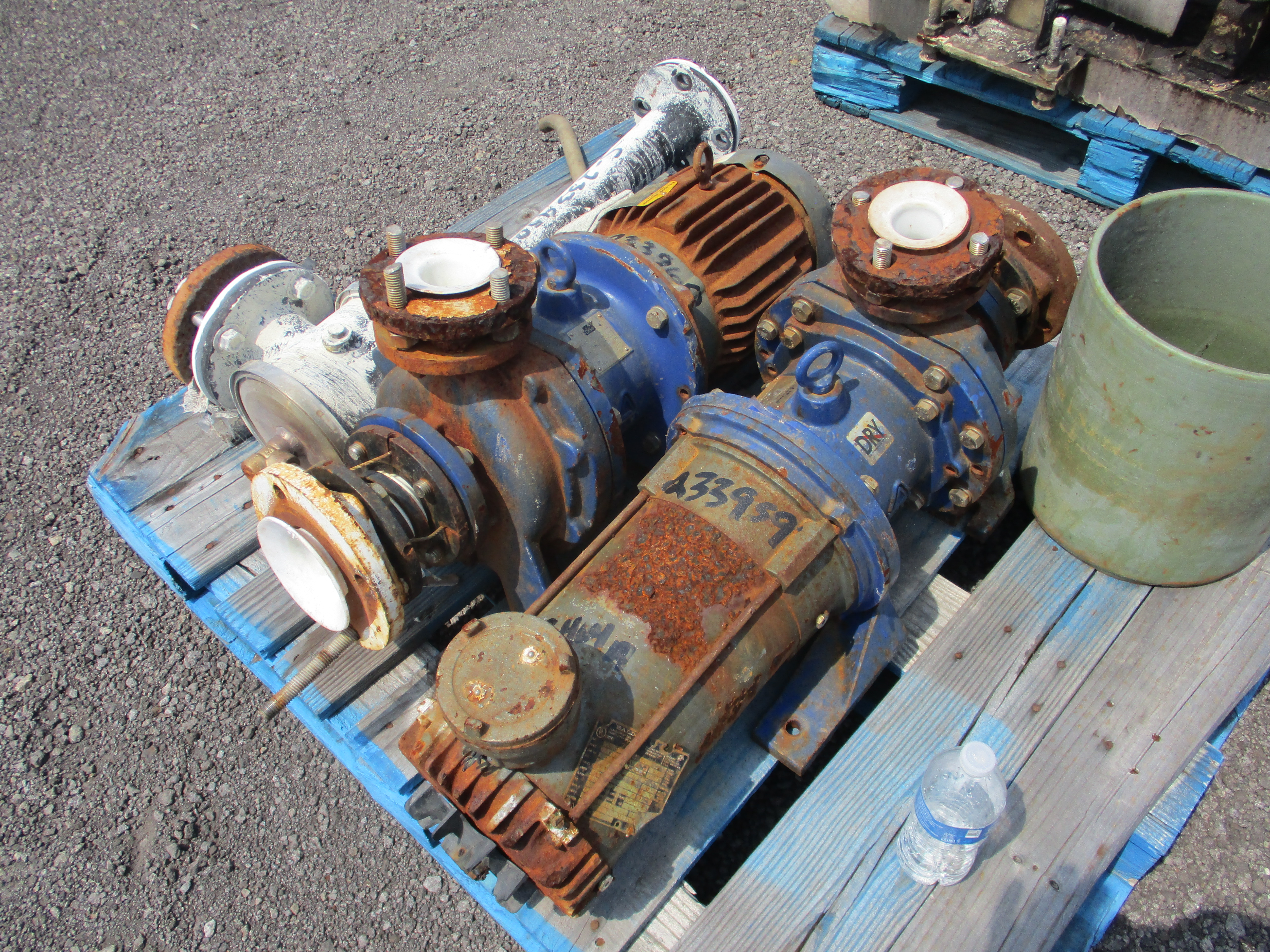 IPP# 233959, 22.7 m3/h (100 GPM)  Teflon Centrifugal Pump For Sale