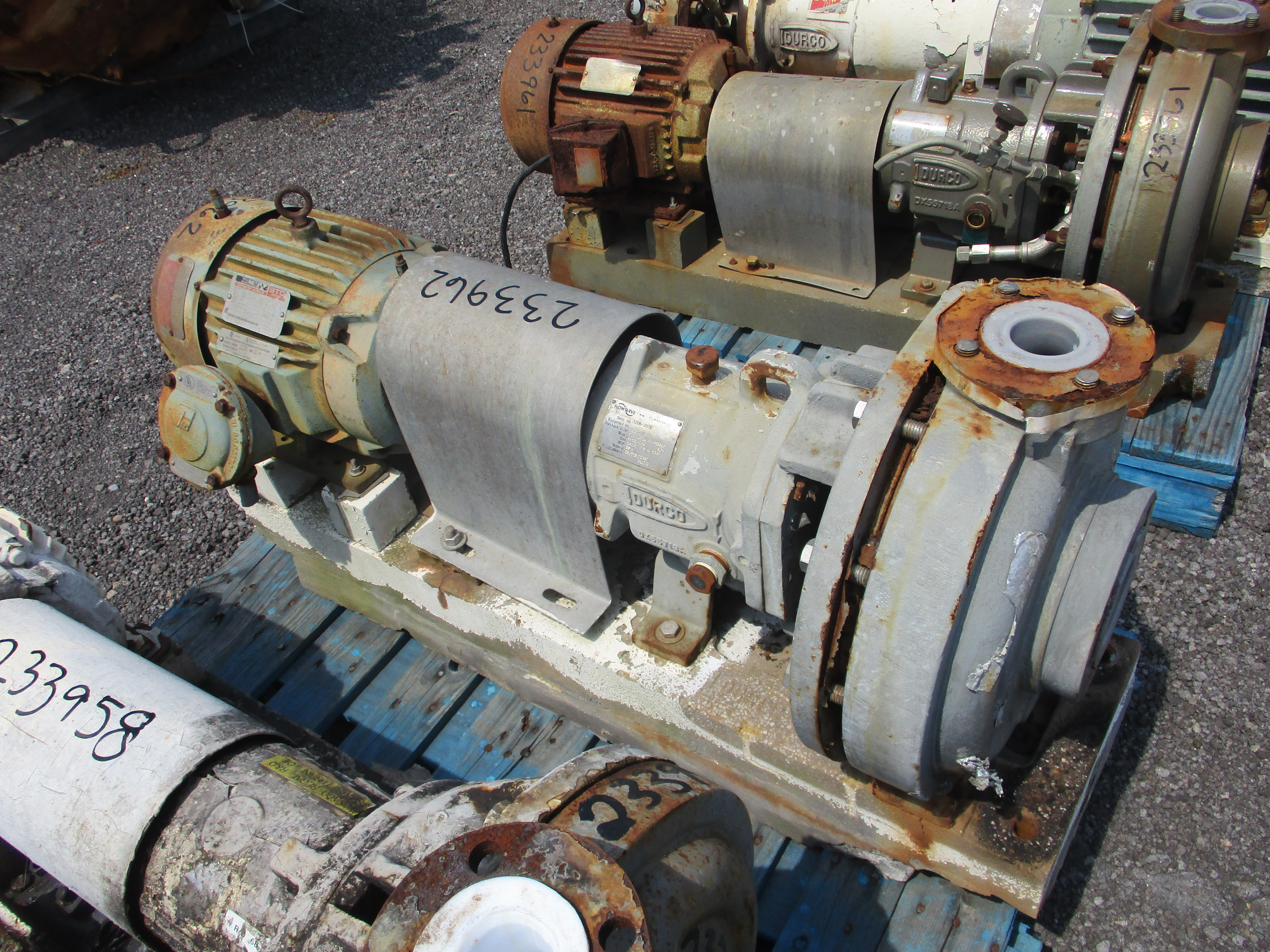 IPP# 233962, 36.3 m3/h (160 GPM)  Teflon Centrifugal Pump For Sale