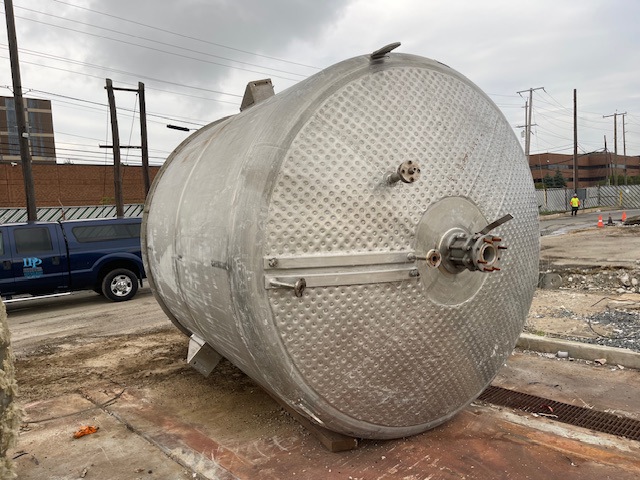 IPP# 245592, 15,142 L (4,000 gallons)  Stainless Steel 304 Batch-Type Agitated Reactor For Sale