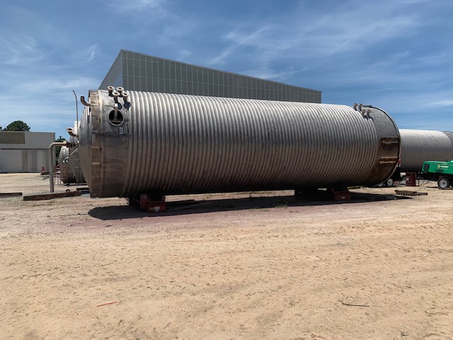 IPP# 245643, 132,475 L (35,000 gal)  Stainless Steel 304  Fermenter For Sale