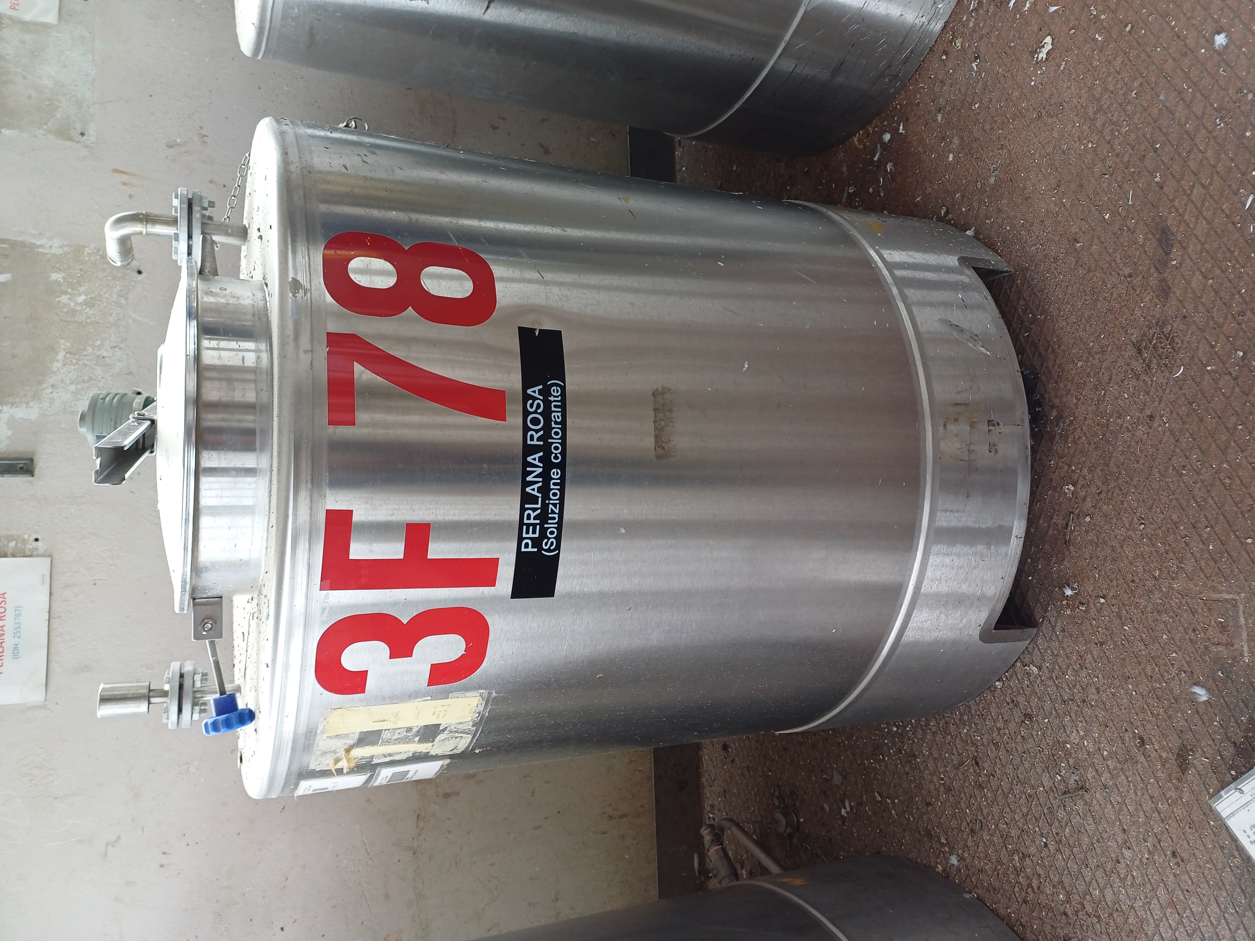 IPP# 245890, 752 L (198.7 gallons)  Stainless Steel 304  Tank For Sale