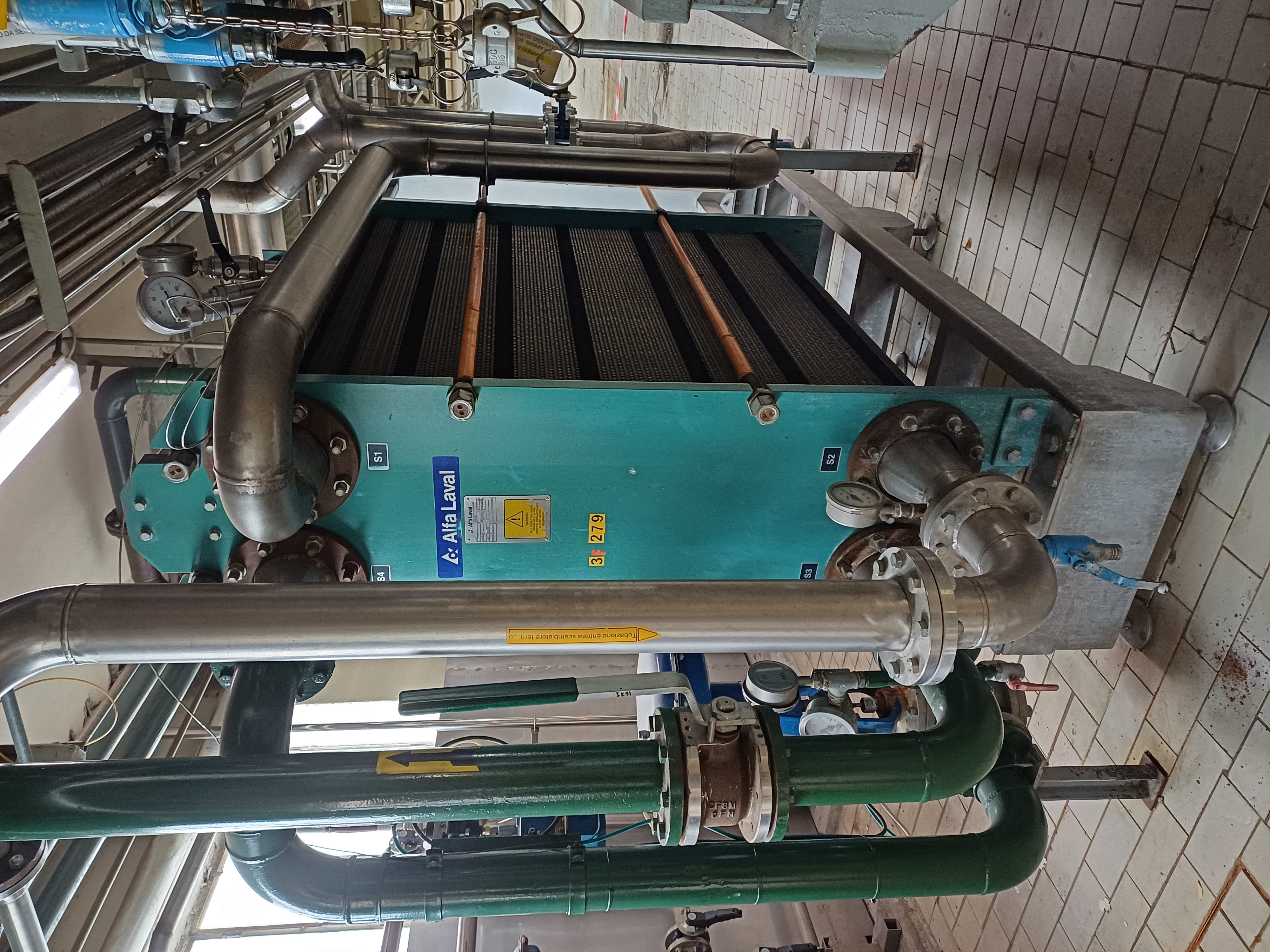 IPP# 245829, 213.6 m² (2,299 ft²)  Stainless Steel 304 Plate and Frame Heat Exchanger For Sale