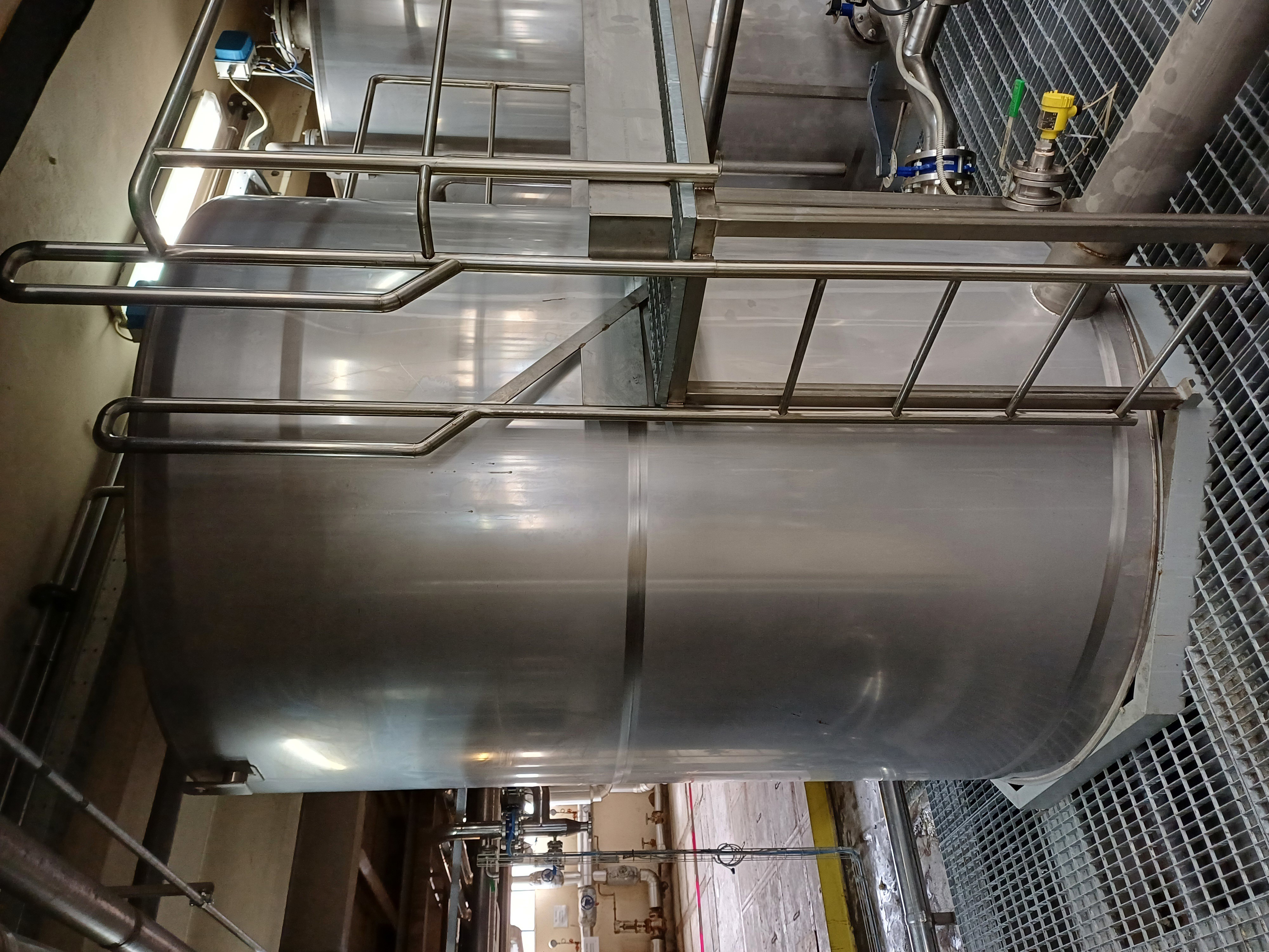 IPP# 245997, 5,878 L (1,553 gallons)  Stainless Steel 304  Tank For Sale