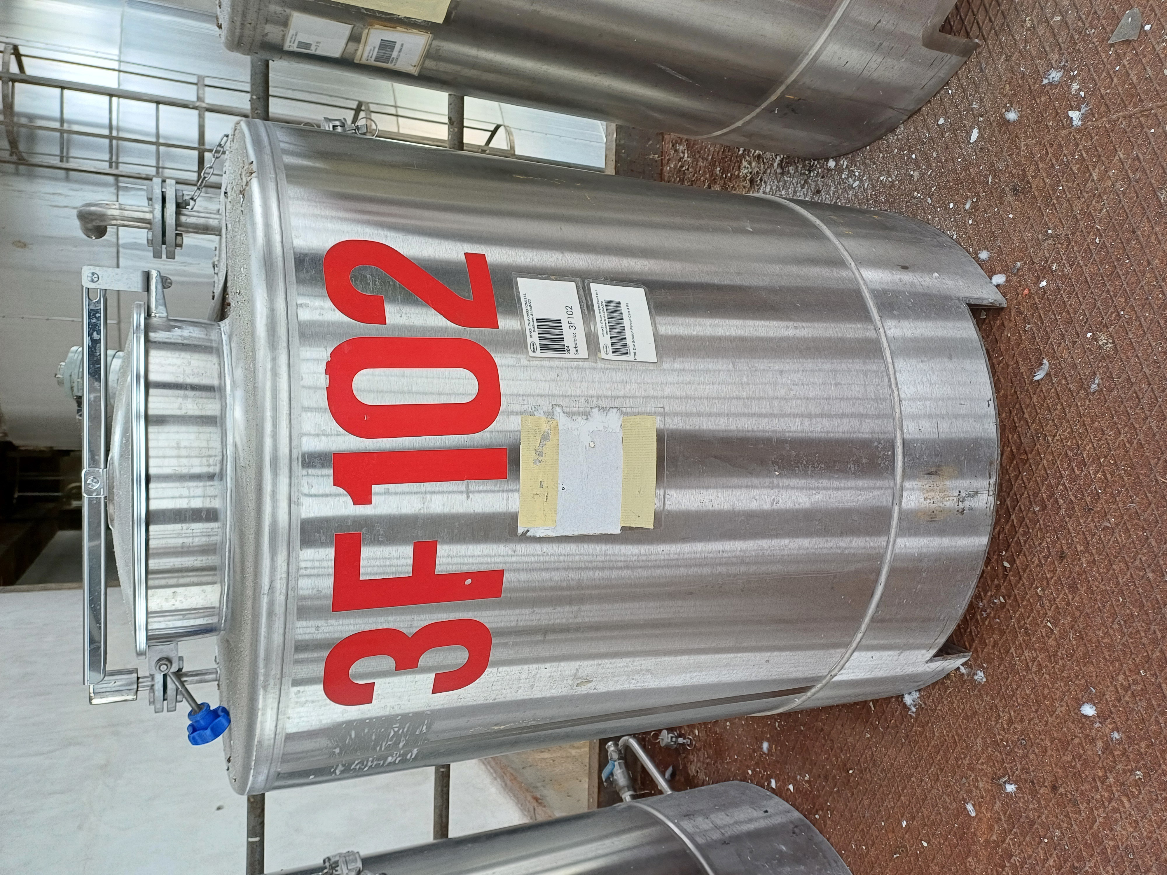 IPP# 245904, 752 L (198.7 gallons)  Stainless Steel 304  Tank For Sale