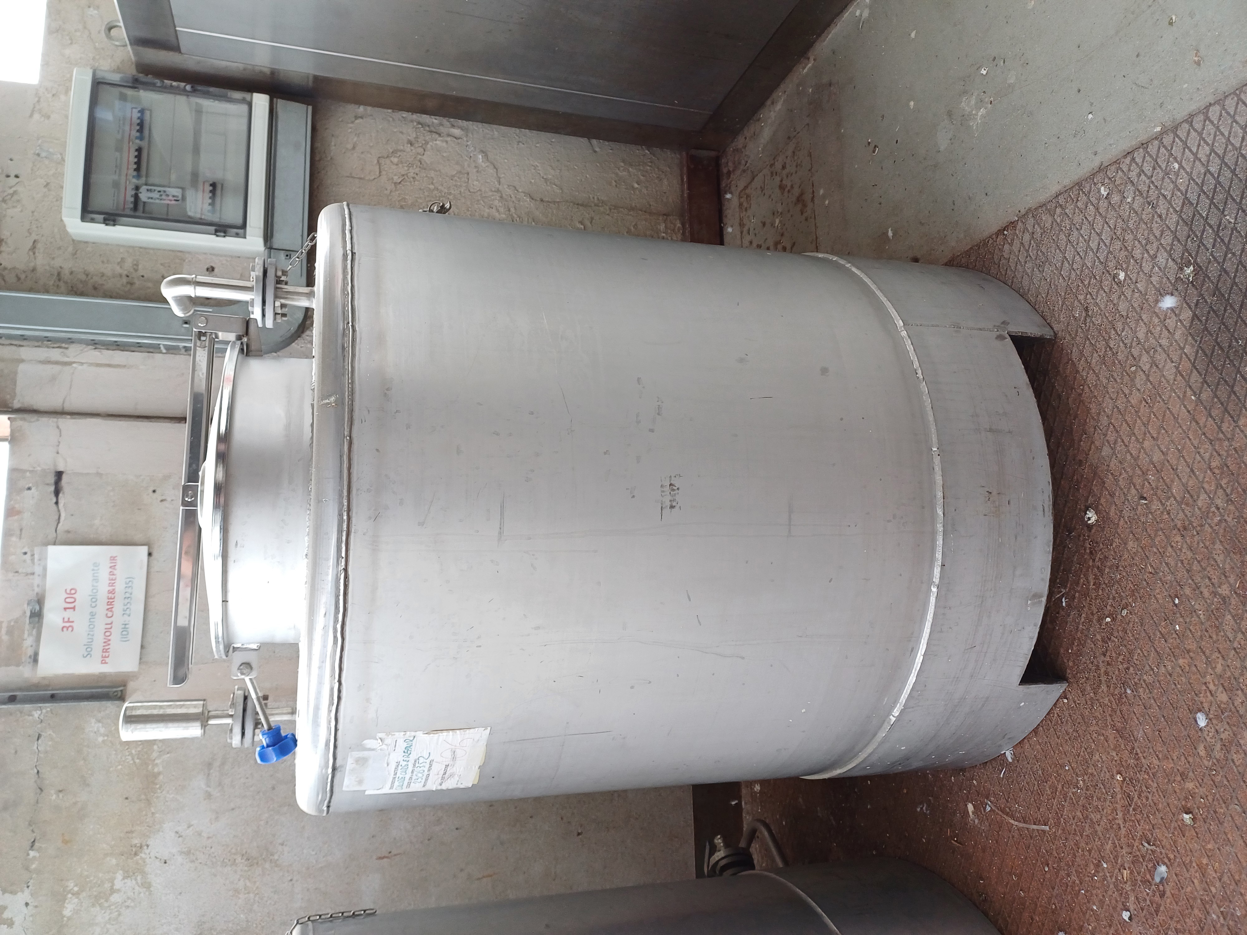 IPP# 245908, 752 L (198.7 gallons)  Stainless Steel 304  Tank For Sale