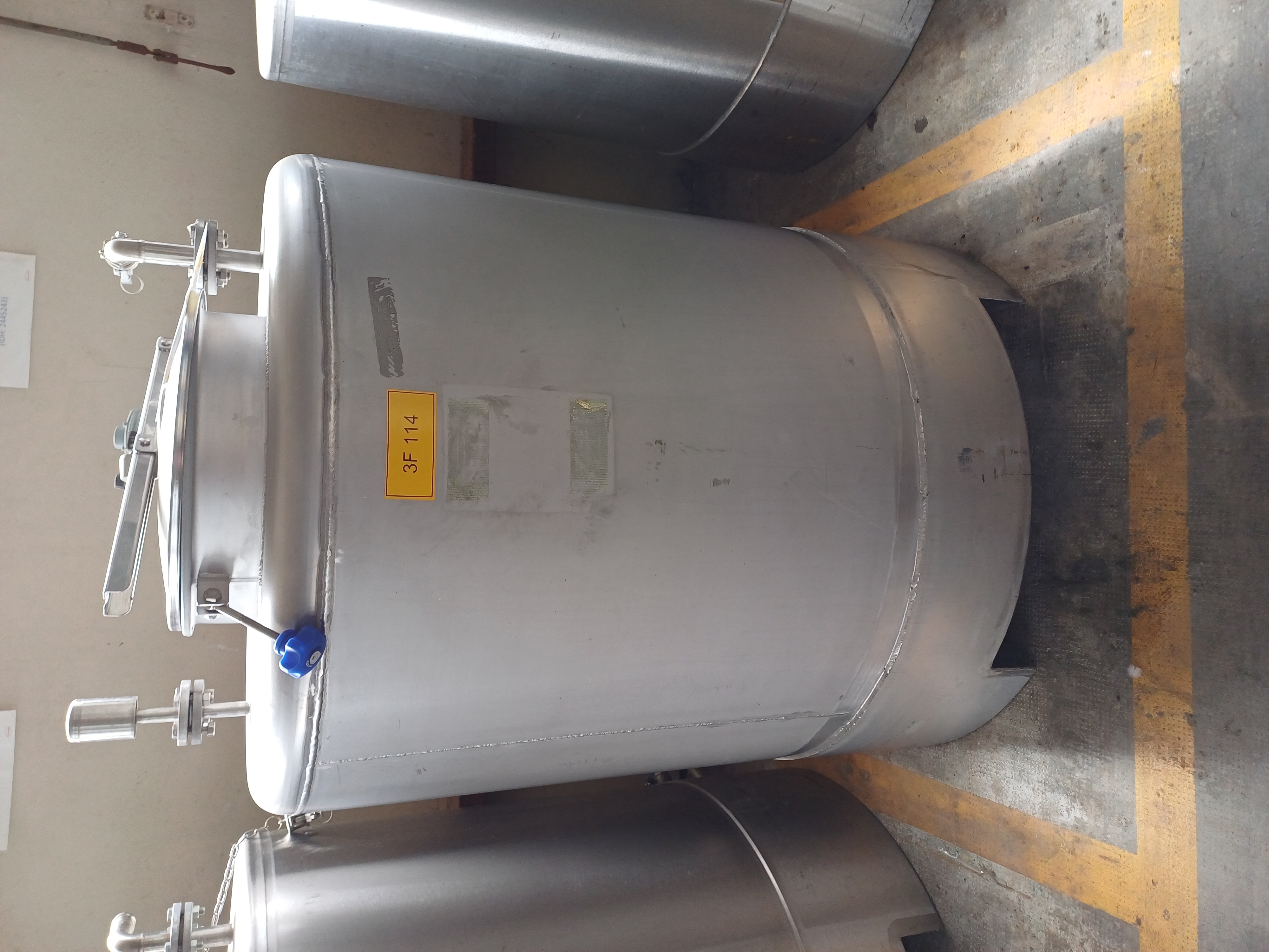 IPP# 245909, 752 L (198.7 gallons)  Stainless Steel 304  Tank For Sale