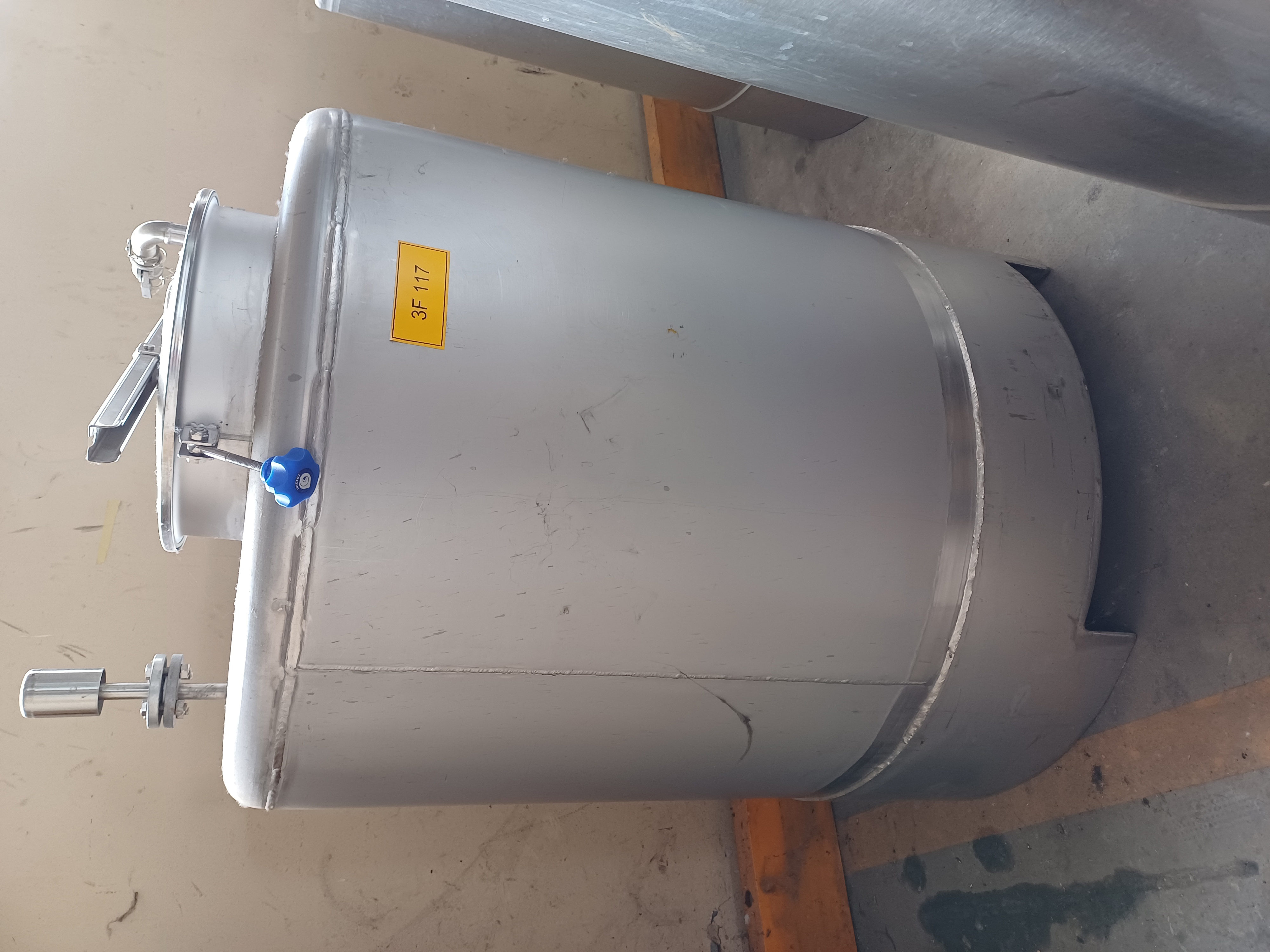 IPP# 245912, 752 L (198.7 gallons)  Stainless Steel 304  Tank For Sale