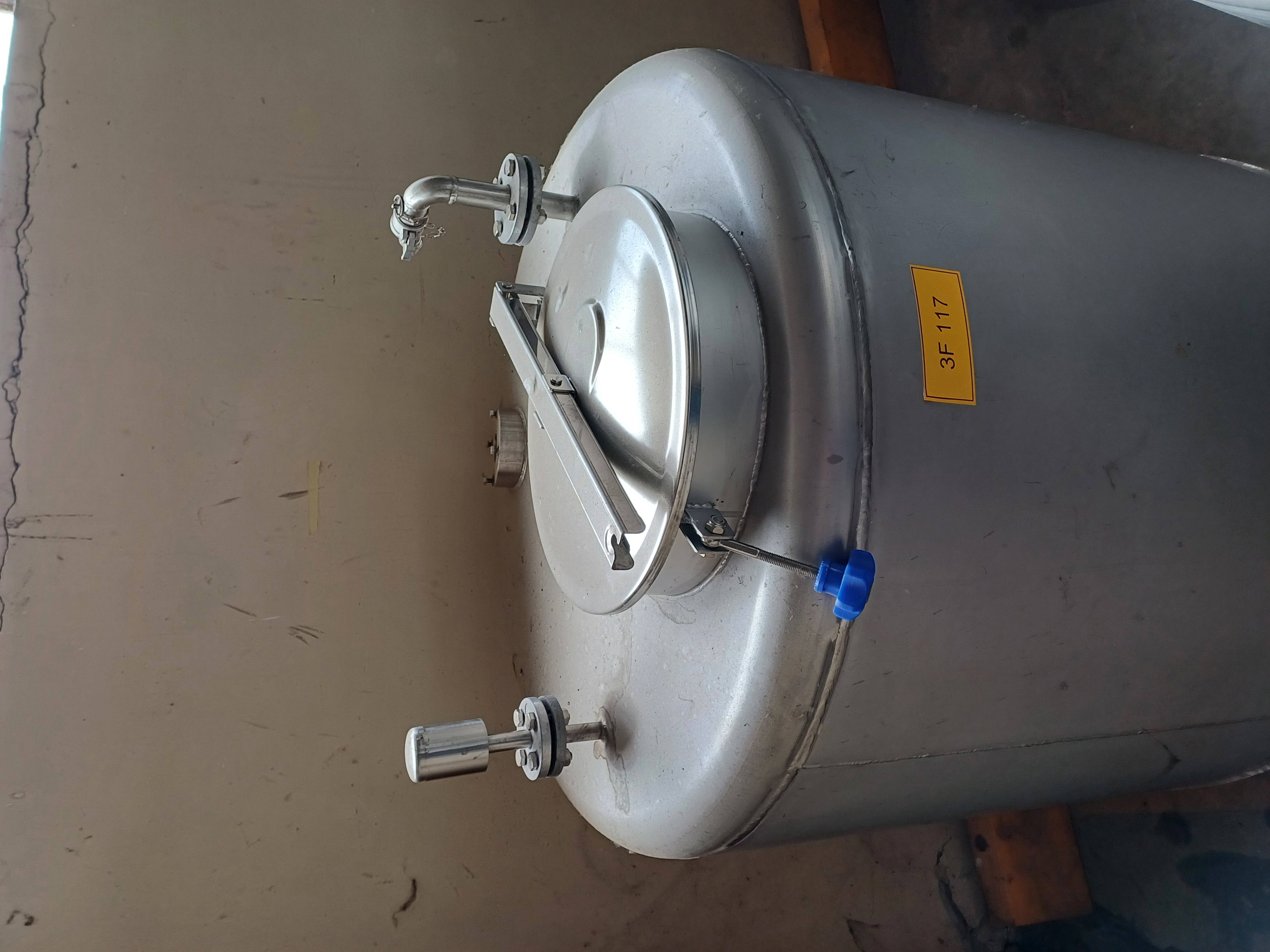 IPP# 245912, 752 L (198.7 gallons)  Stainless Steel 304  Tank For Sale