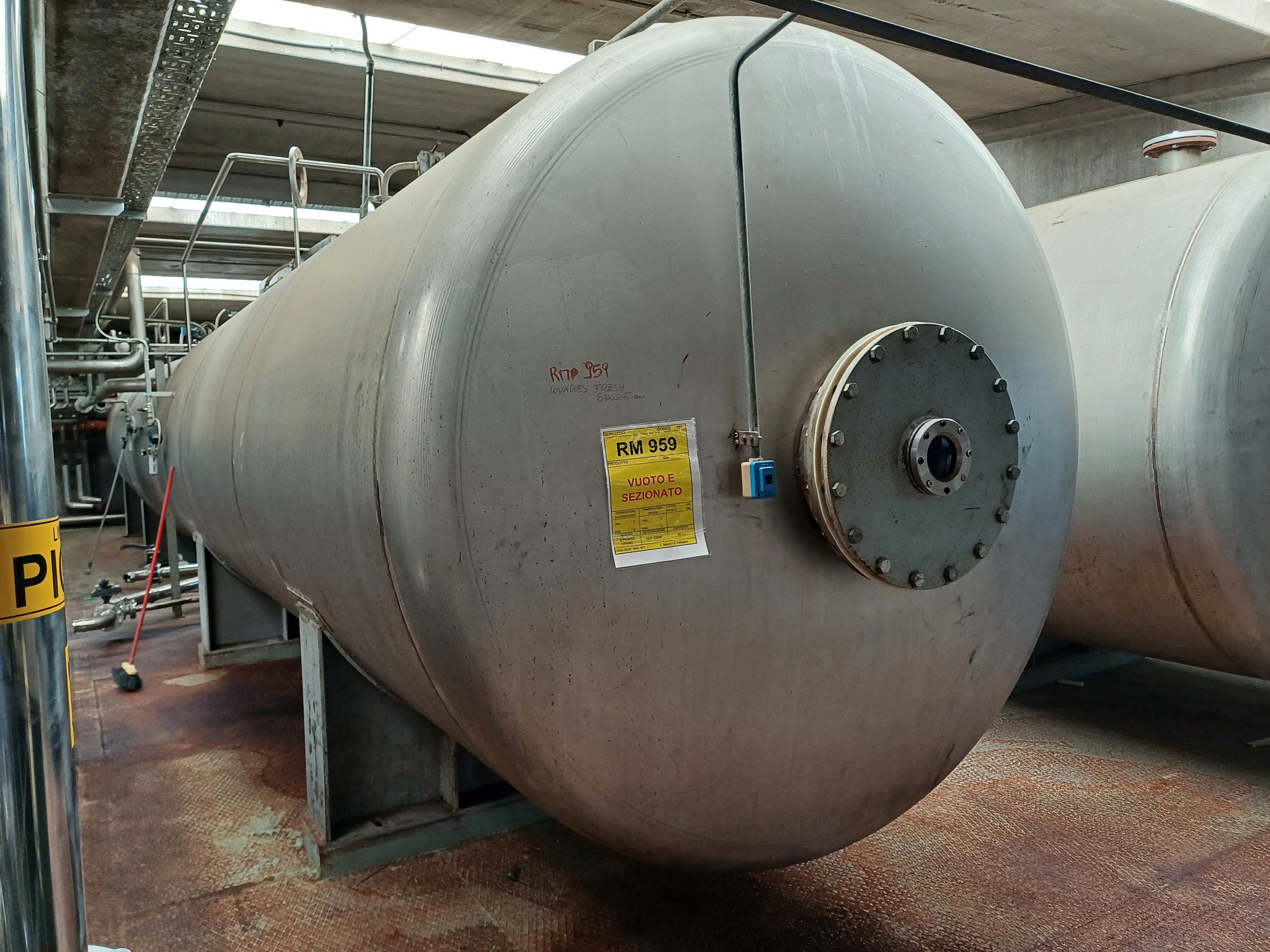 IPP# 246048, 25,212 L (6,660 gallons)  Stainless Steel 304  Tank For Sale