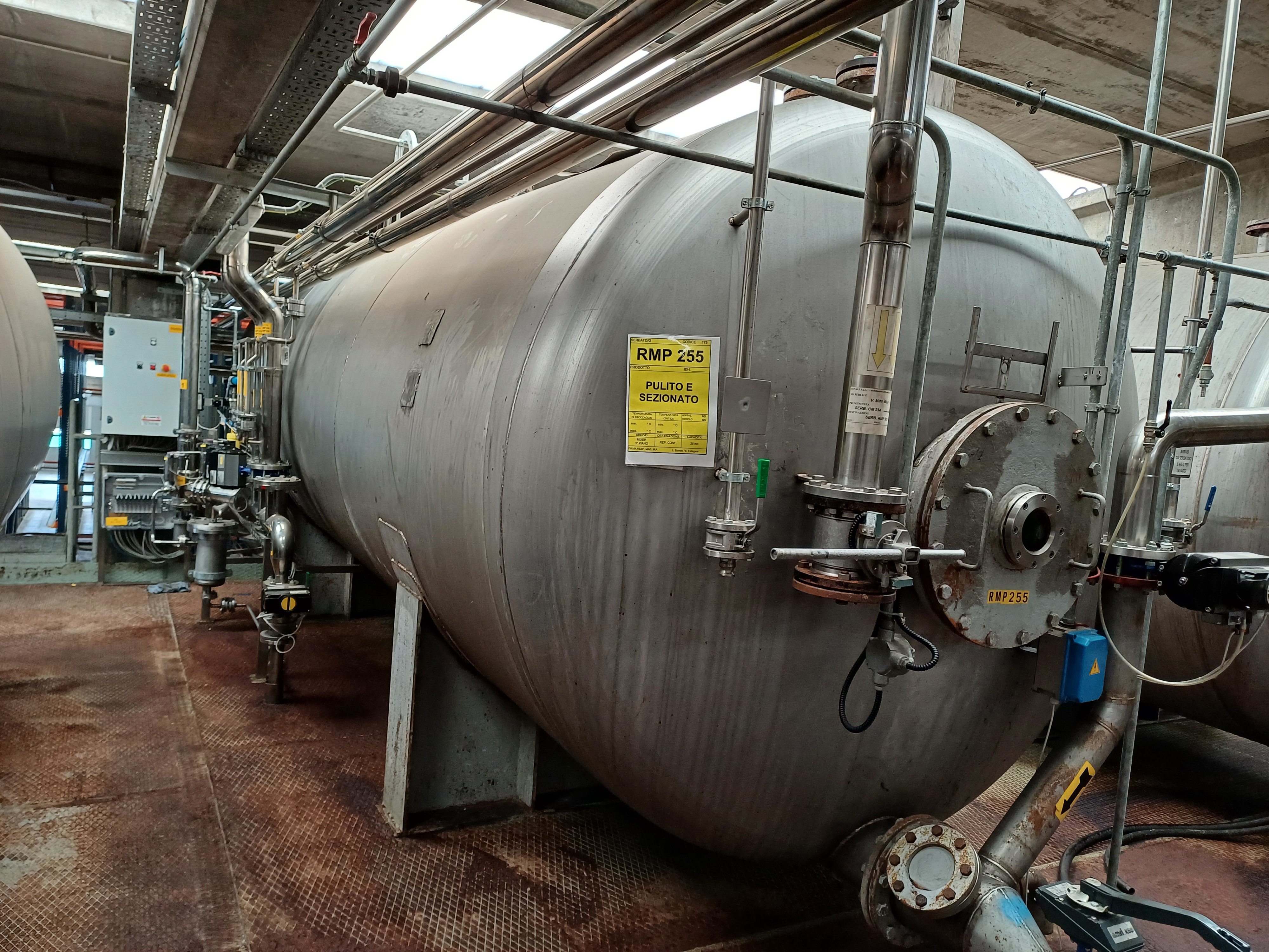 IPP# 246053, 25,212 L (6,660 gallons)  Stainless Steel 304  Tank For Sale