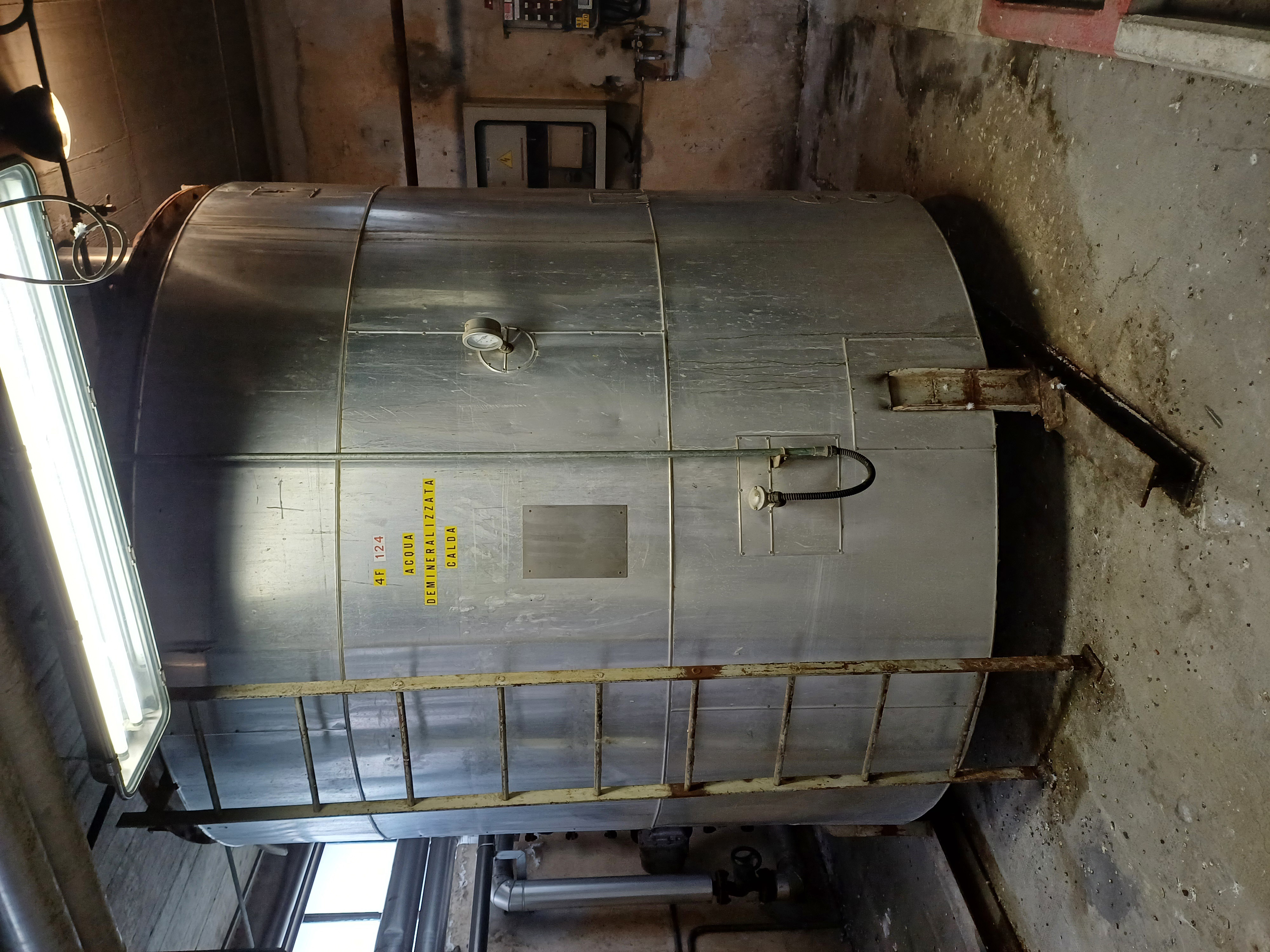 IPP# 246014, 9,971 L (2,634 gallons)  Stainless Steel 304  Tank For Sale