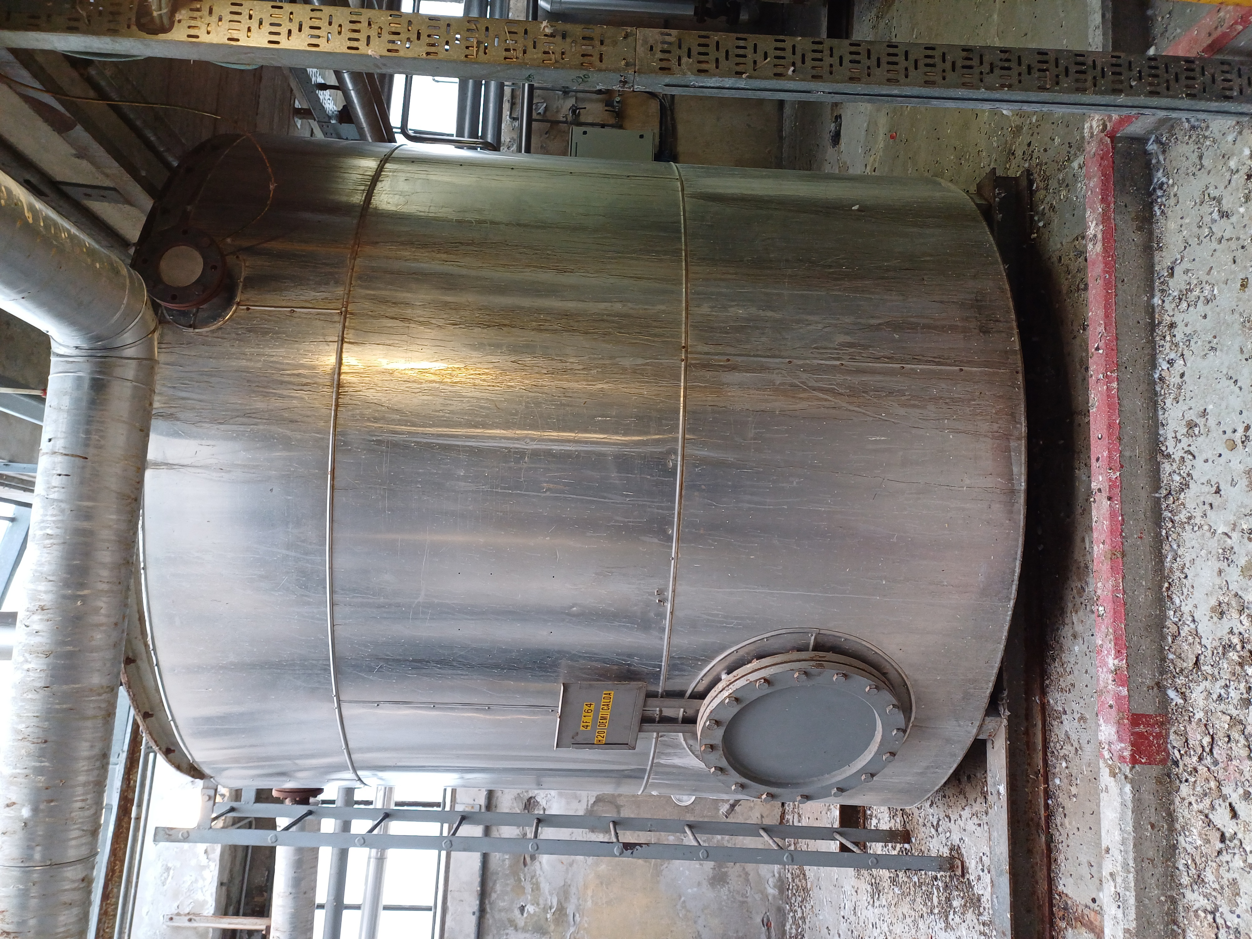 IPP# 246016, 9,971 L (2,634 gallons)  Stainless Steel 304  Tank For Sale