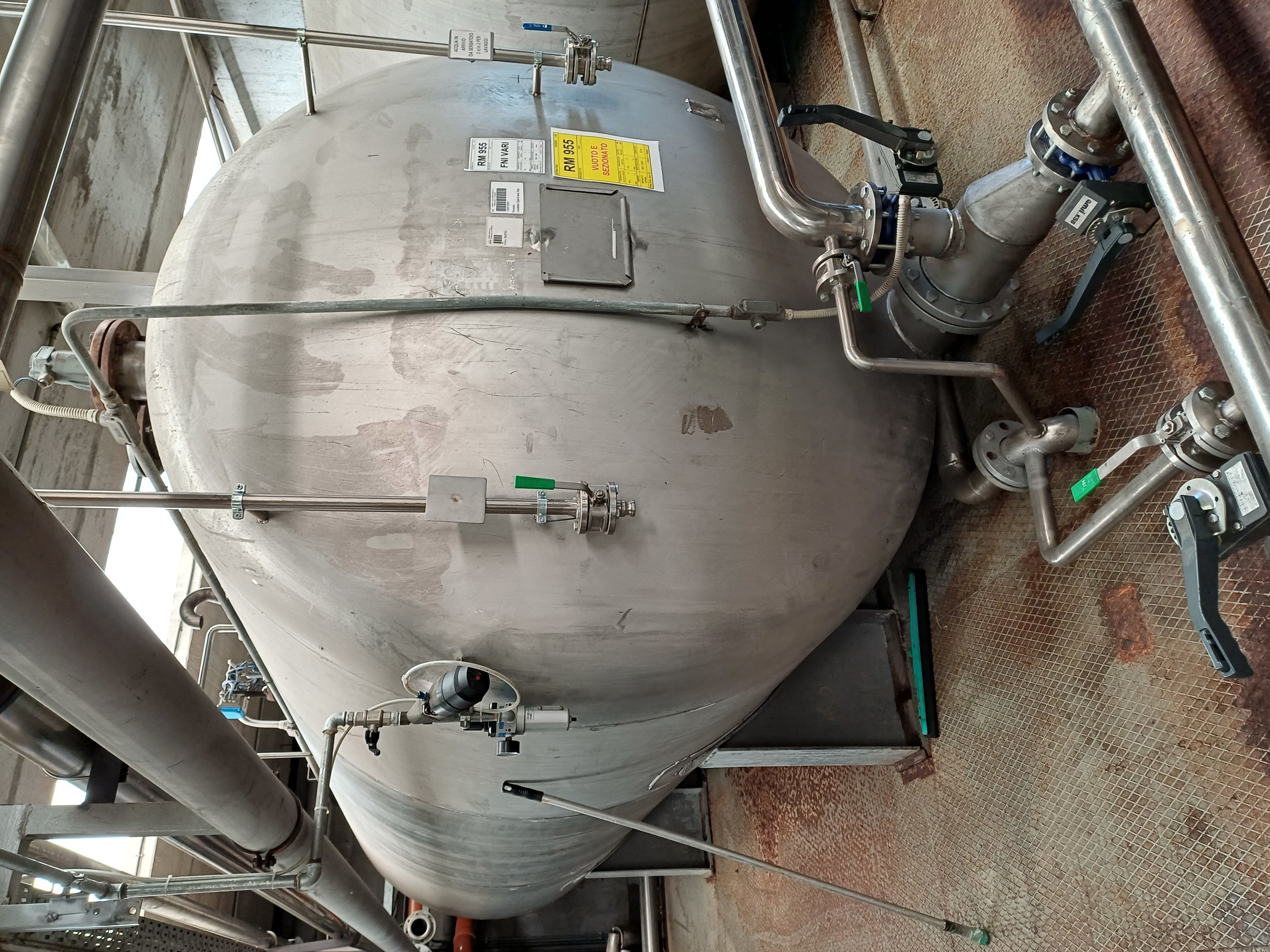 IPP# 246037, 22,361 L (5,907 gallons)  Stainless Steel 304  Tank For Sale