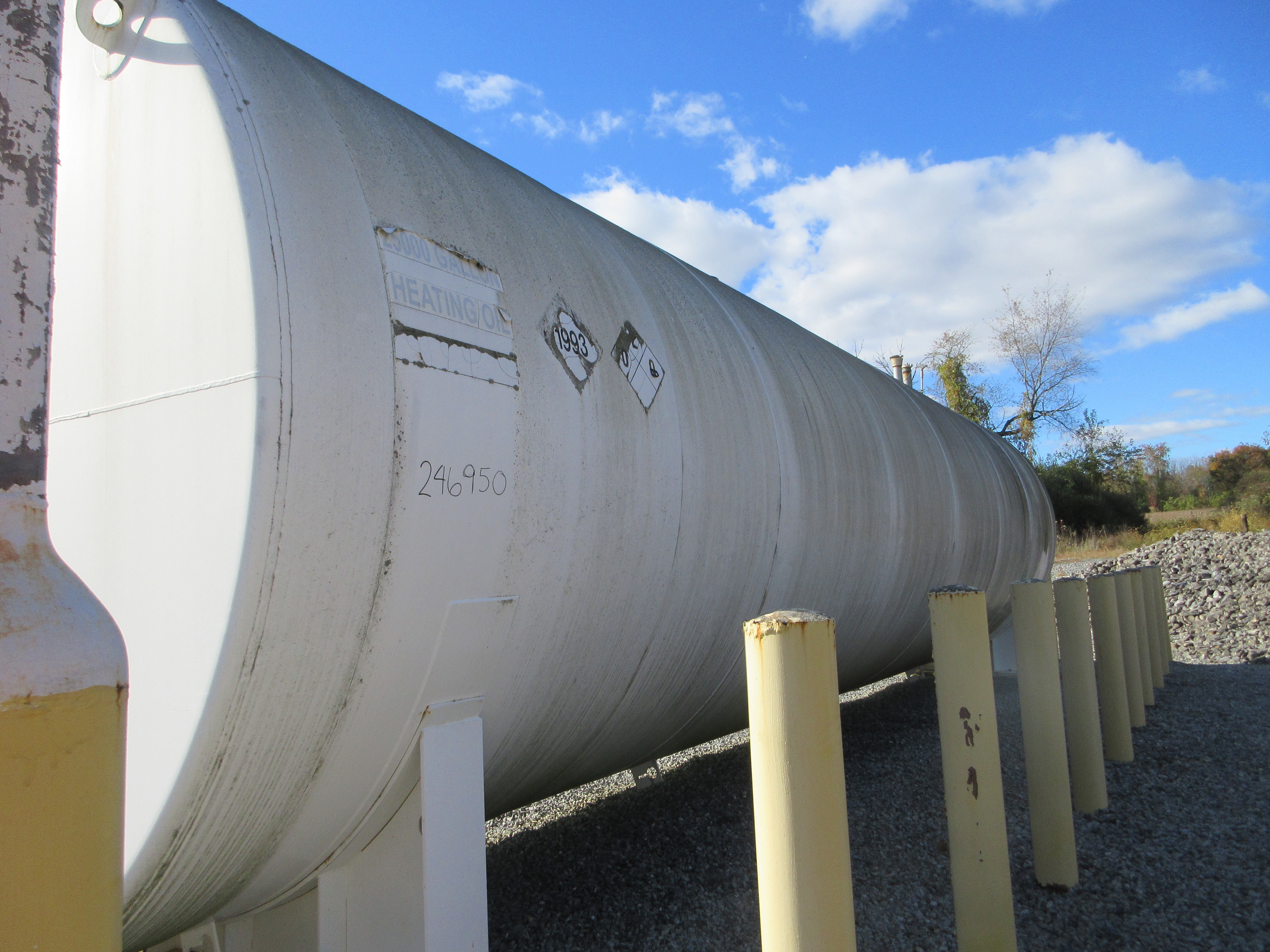 IPP# 246950, 94,635 L (25,000 gallons)  Carbon Steel  Tank For Sale