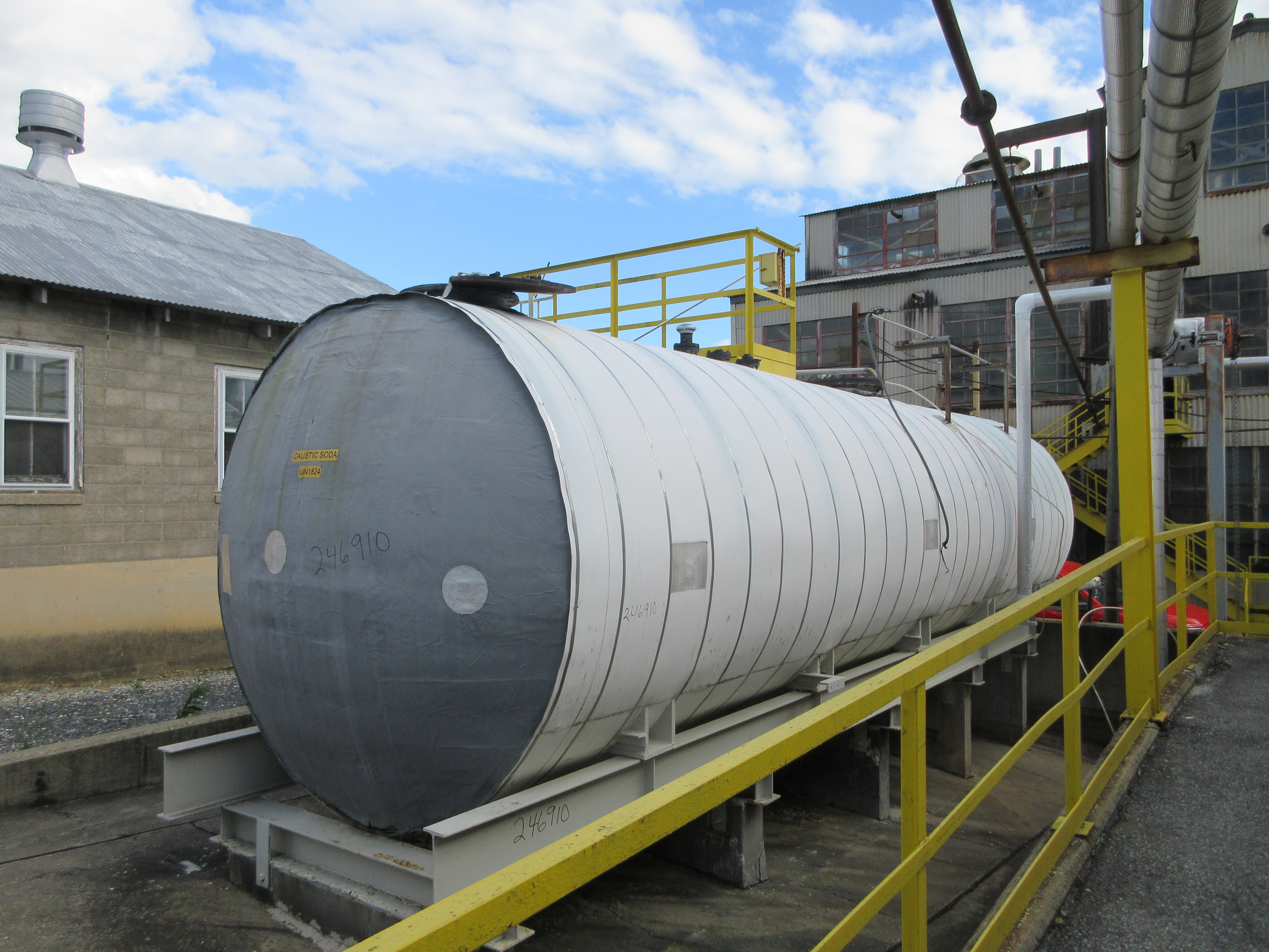 IPP# 246910, 43,782 L (11,566 gallons)  Carbon Steel  Tank For Sale