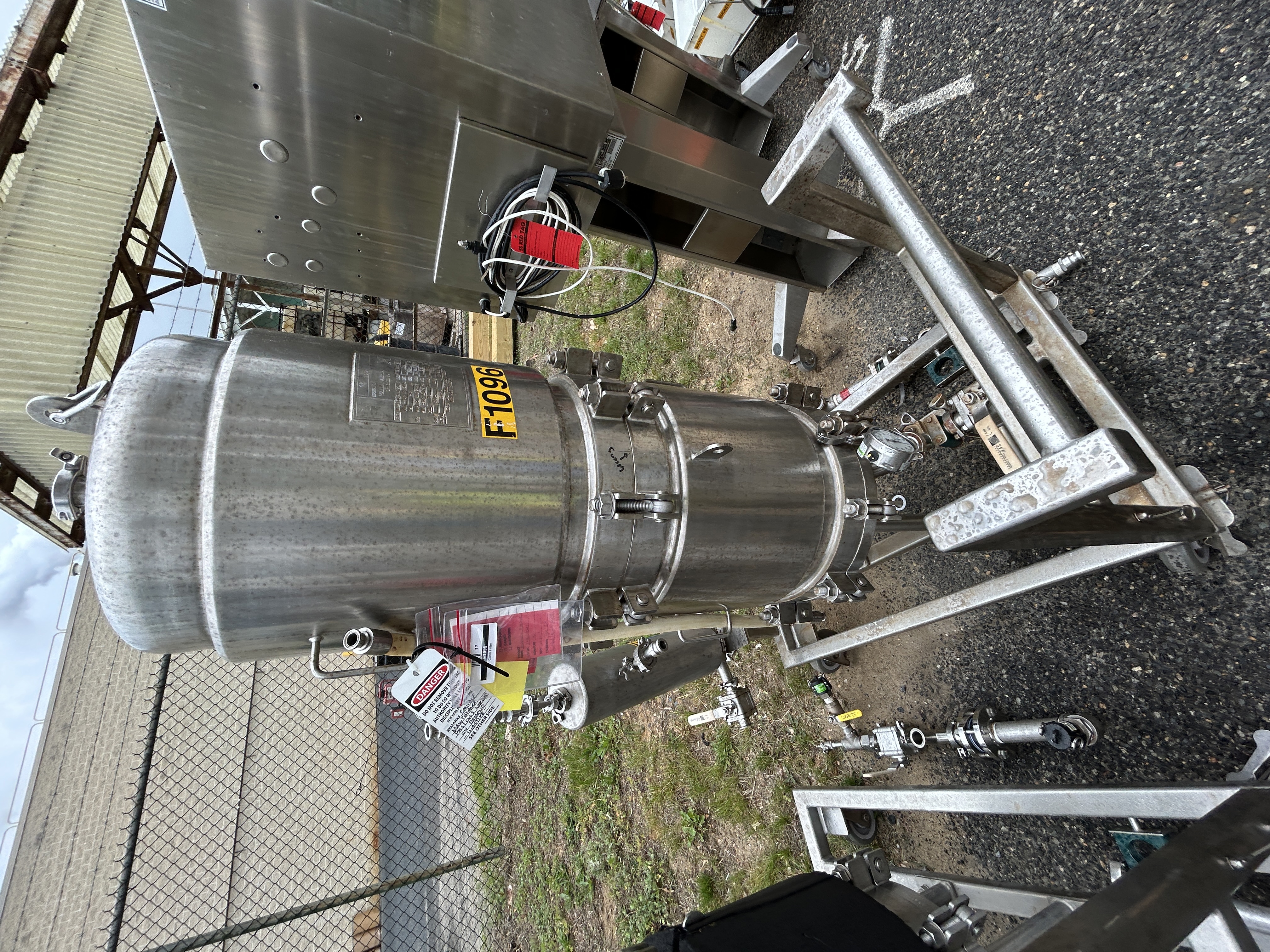 Stainless Steel 316L Holloway America 16ZPB4 Cartridge And Candle Filter - IPP# 247233