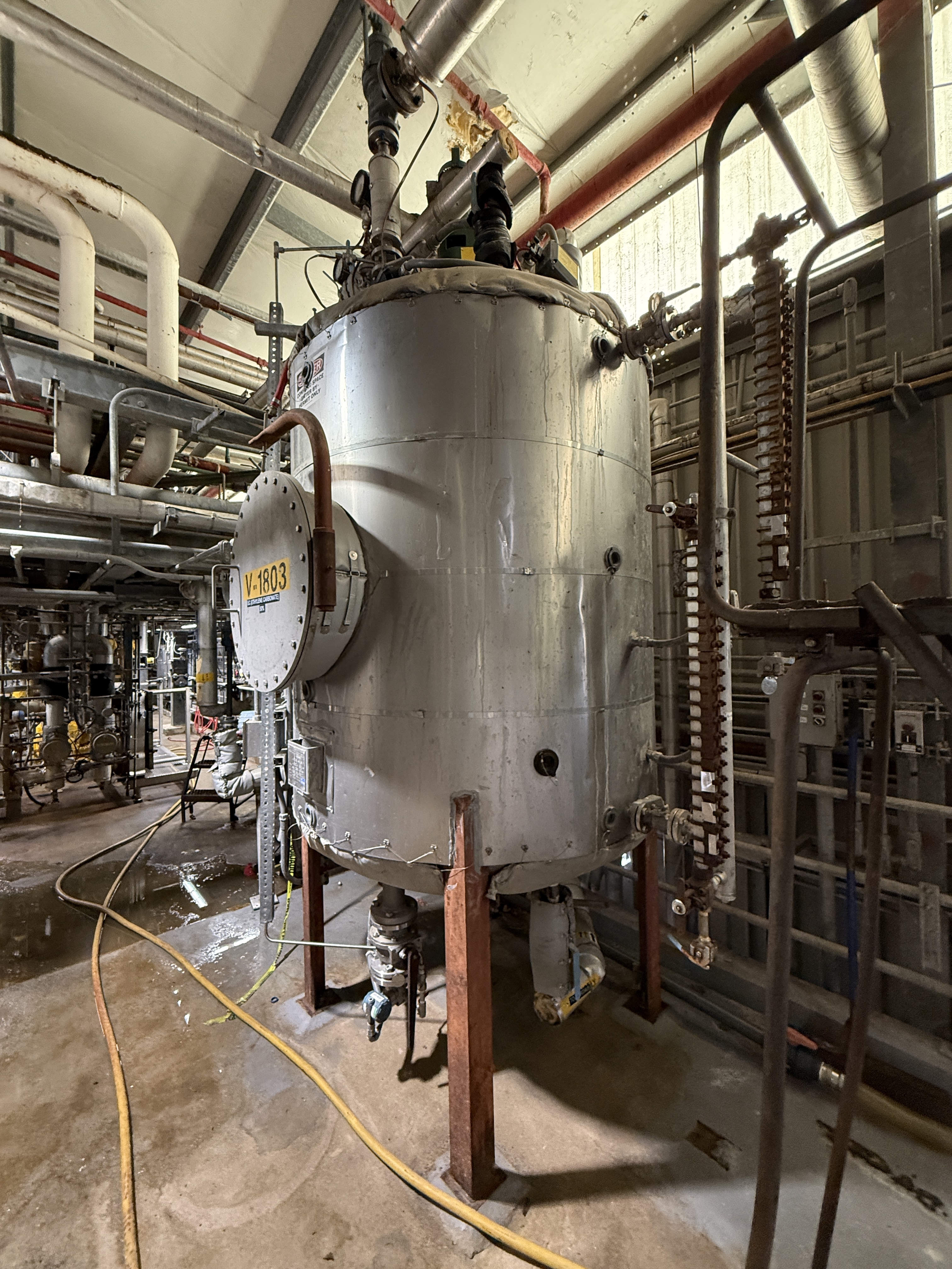 800 Gallon Stainless Steel 304 Agitated Tank - IPP# 248987