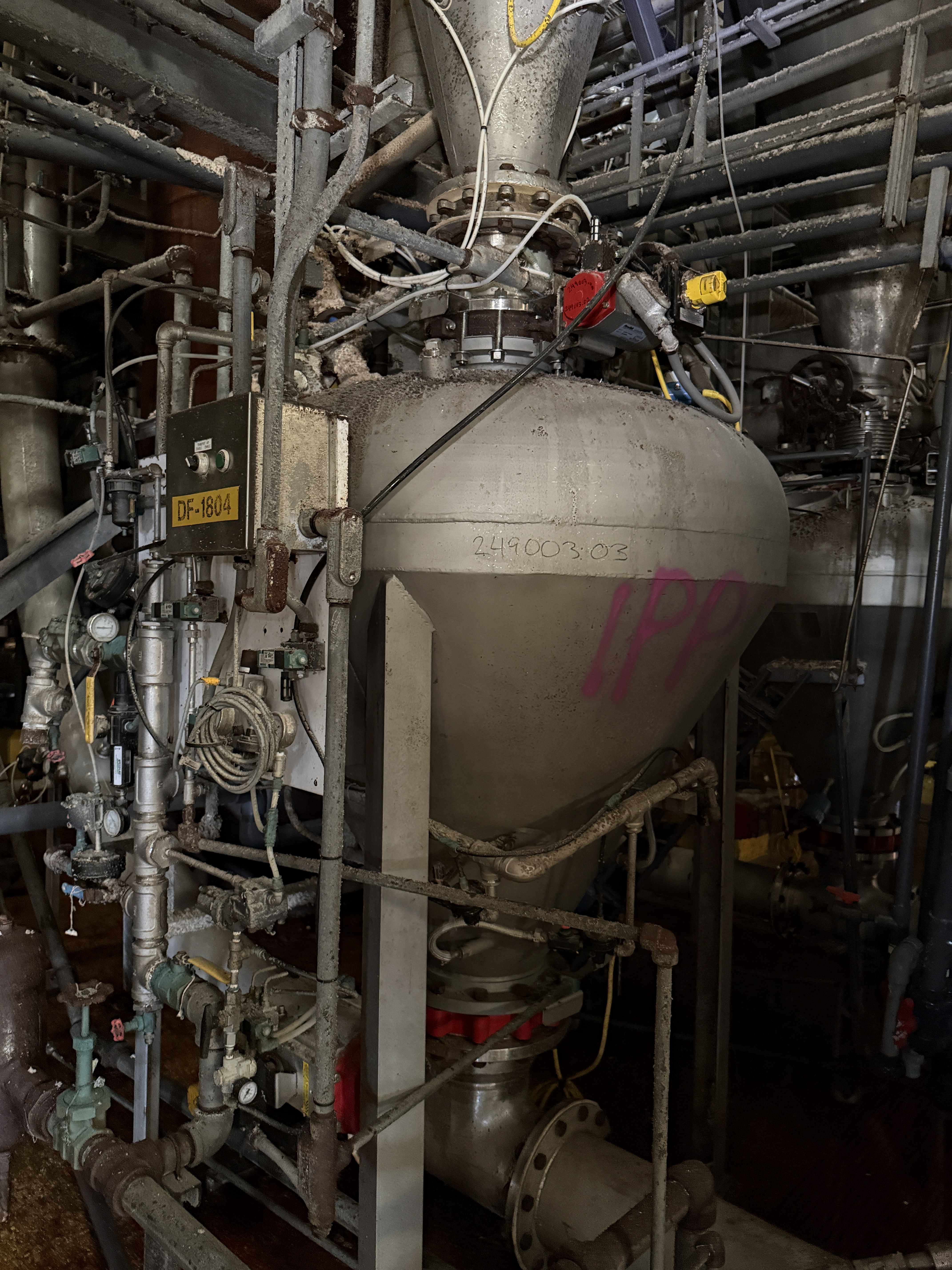 11,400 Gallon Stainless Steel 304 Tank with Dust Collector - IPP# 249003