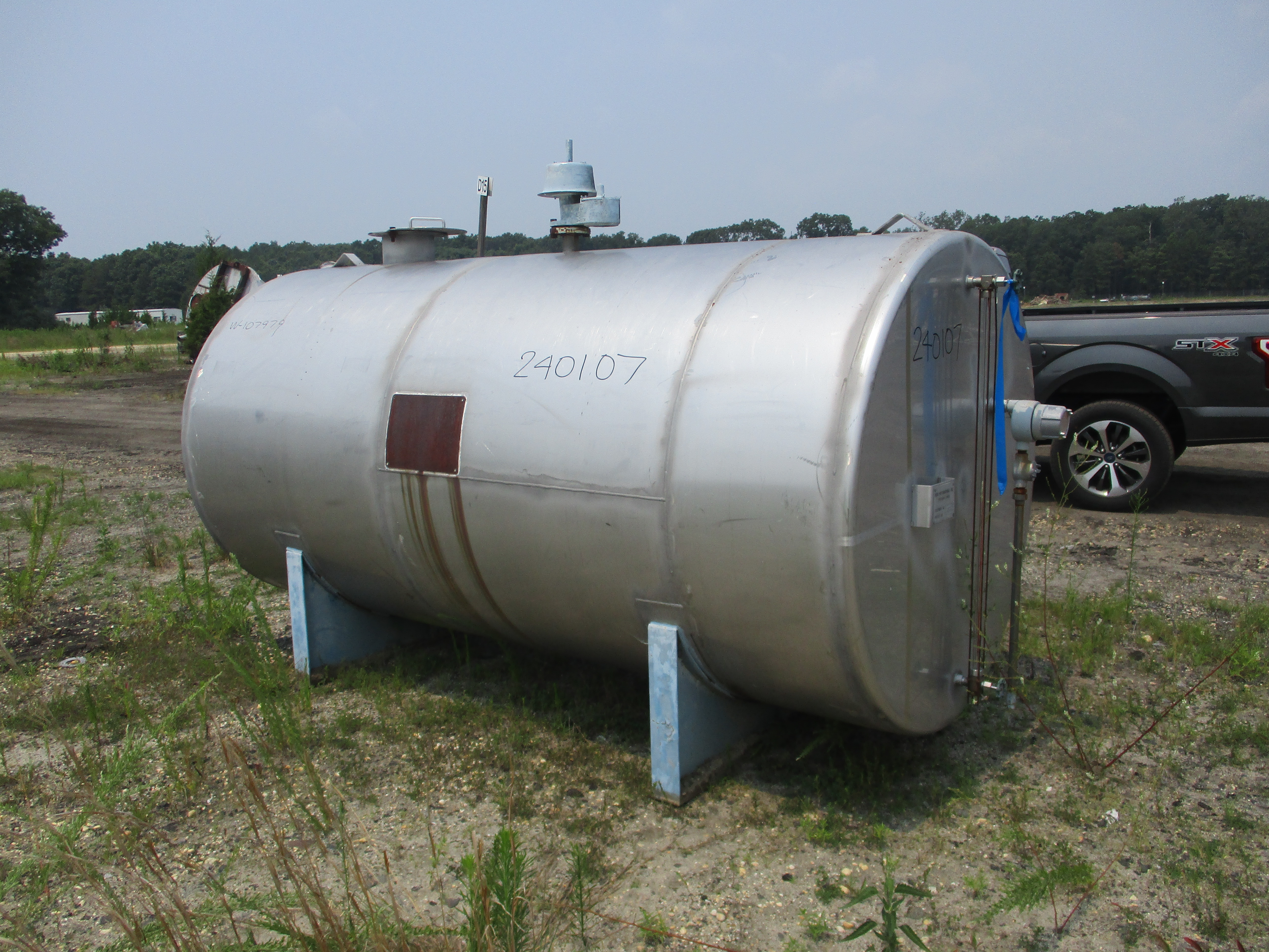 IPP# 240107, 4,921 L (1,300 gallons)  Stainless Steel 304  Tank For Sale