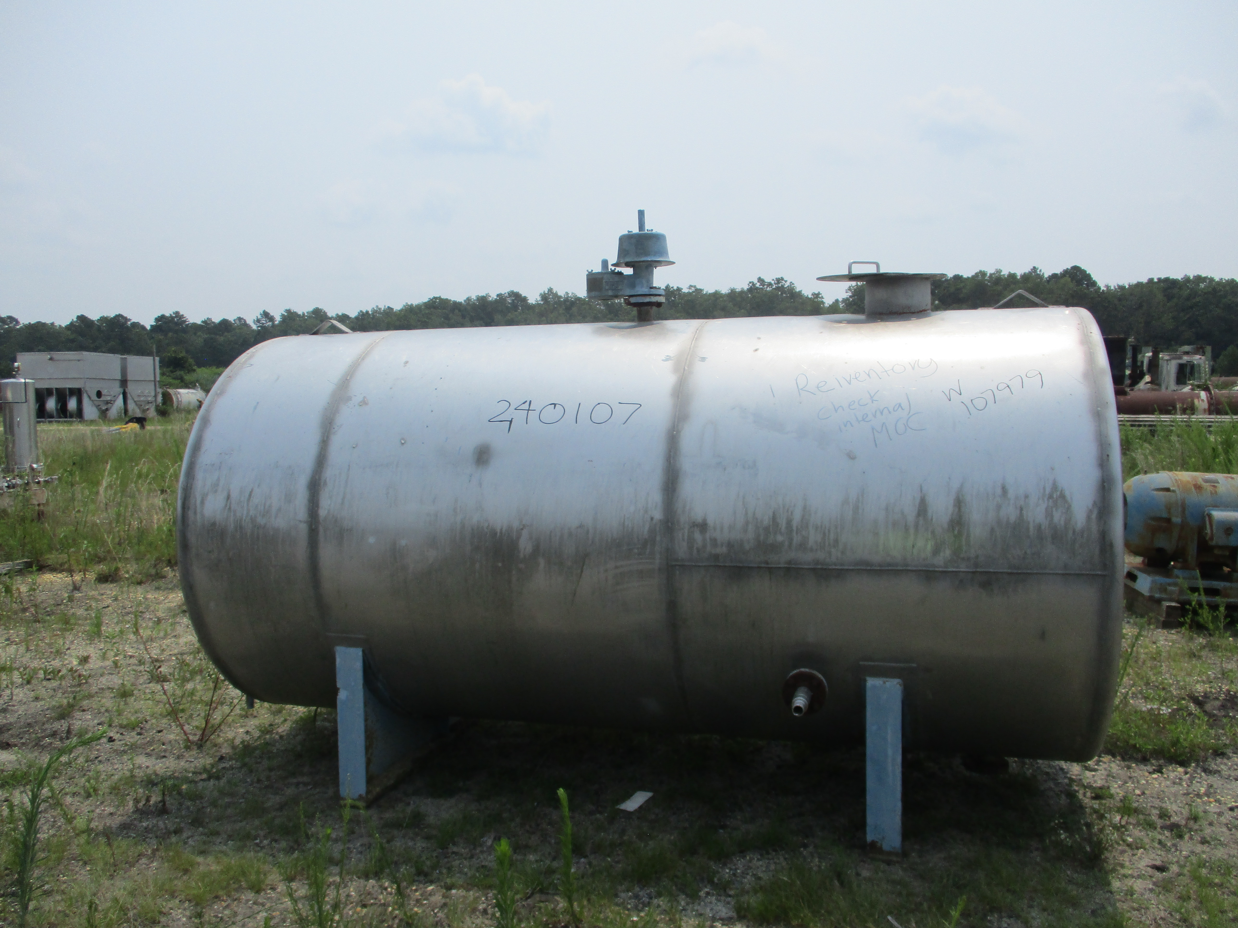 IPP# 240107, 4,921 L (1,300 gallons)  Stainless Steel 304  Tank For Sale