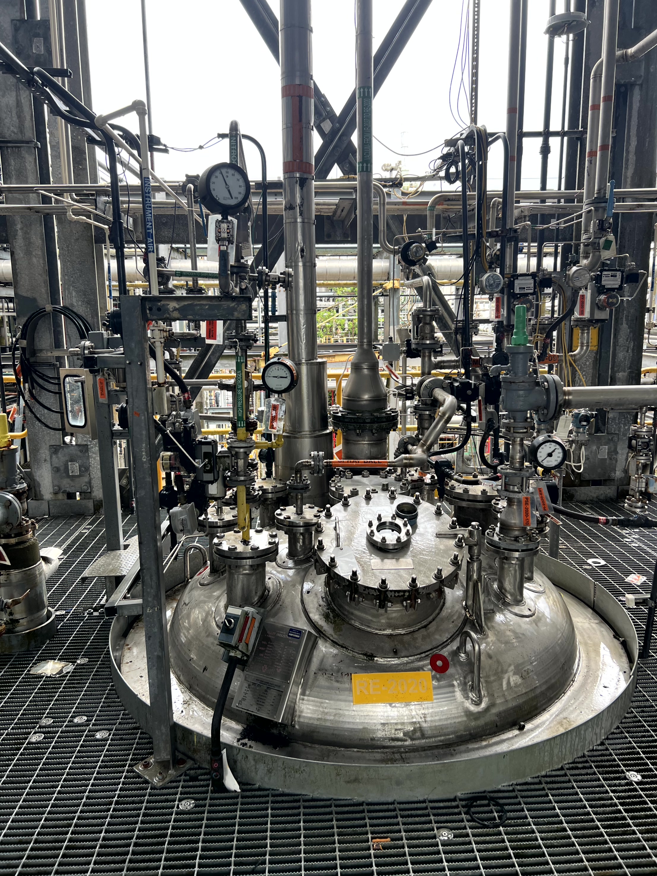  Batch-Type Agitated Reactor 7,550 L (2,000 gallons) Stainless Steel 316 For Sale - IPP# 241046