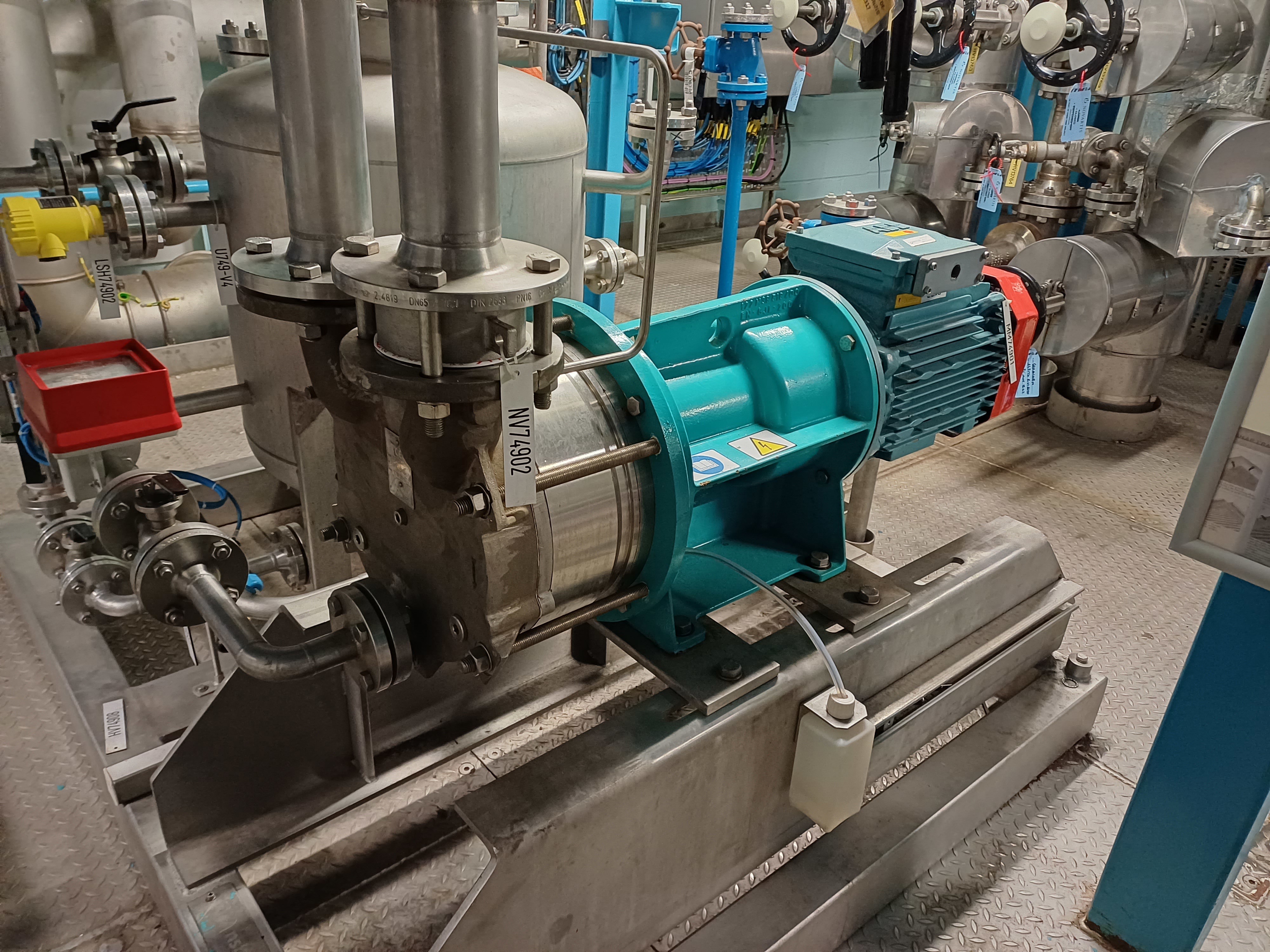 Stainless Steel 316L NSB Gas Processing APOVAC 3.2/PMZF 2510 D6X4 Pump-Vacuum Skid - IPP# 242758