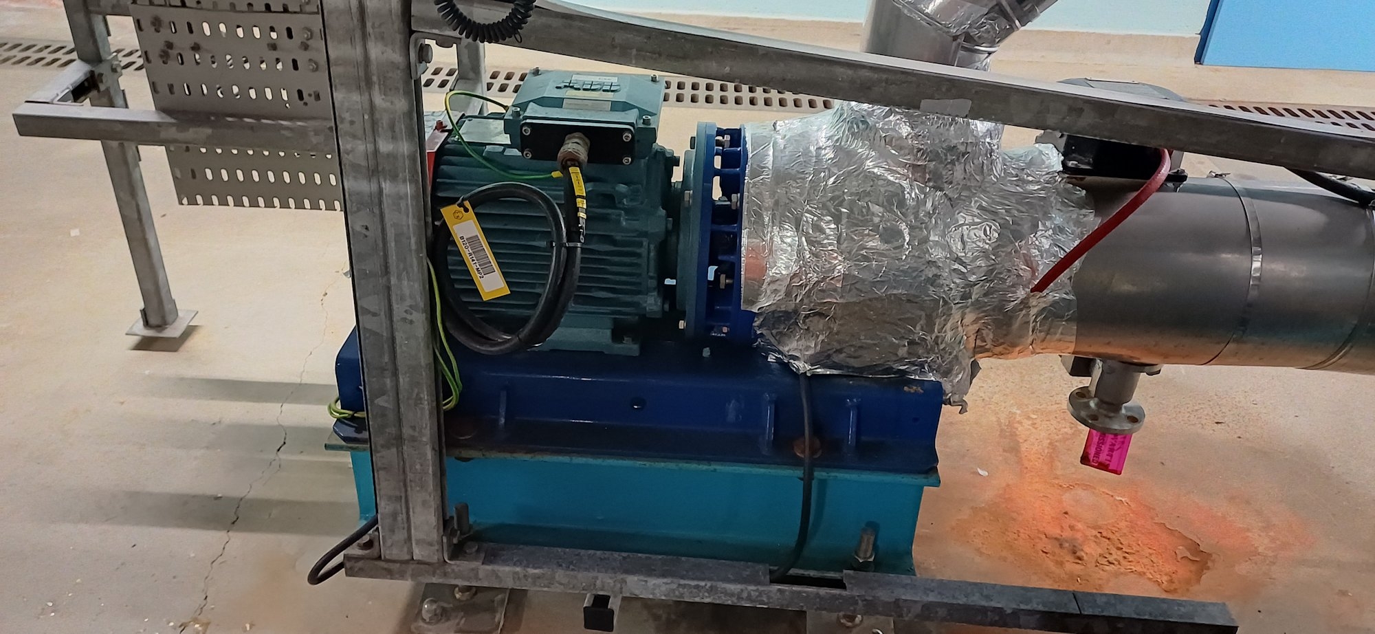 Stainless Steel 316 CP Pumpen AG MKP 50-32-160 Centrifugal Pump - IPP# 242701