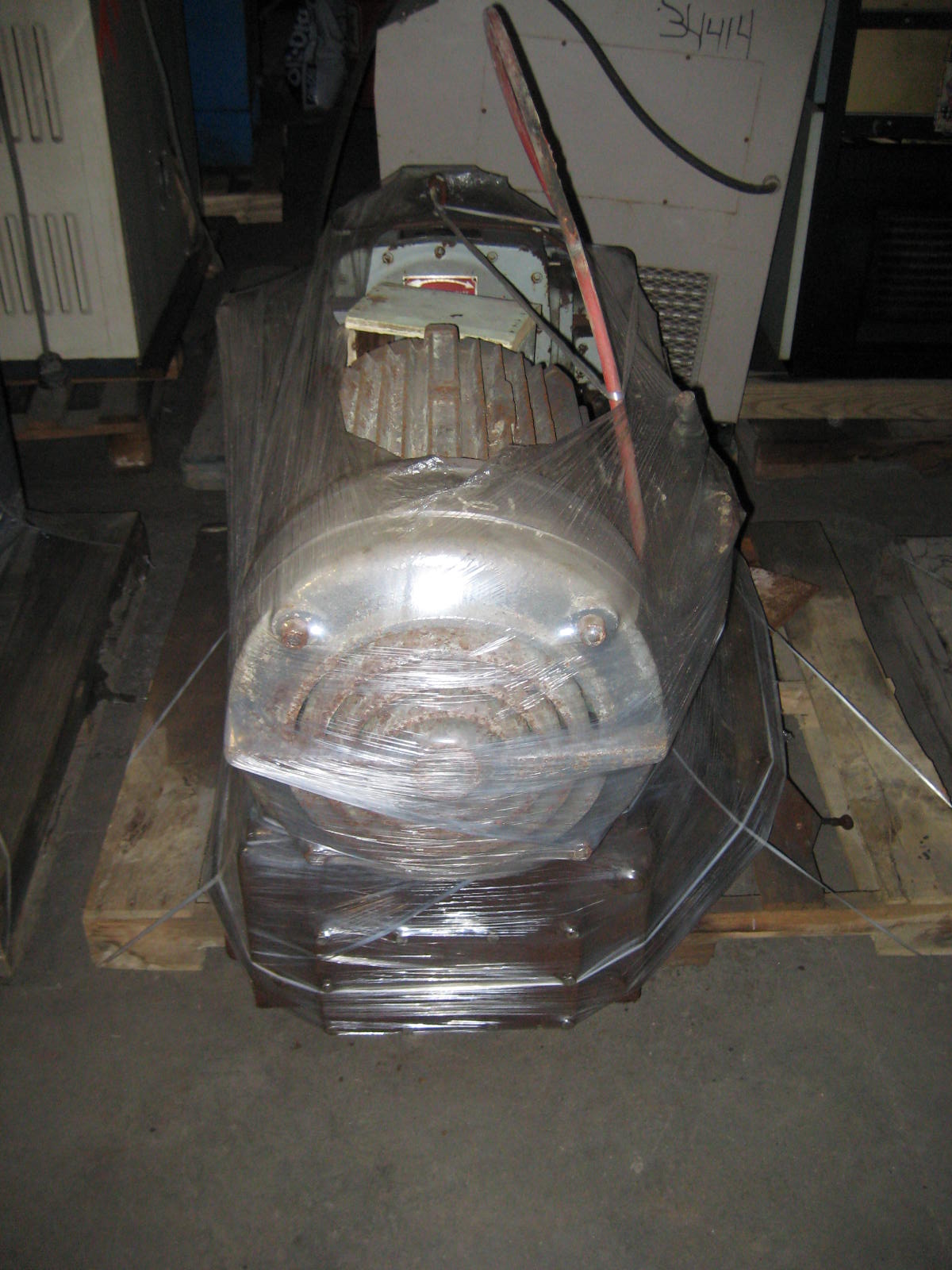 IPP# 42188, 29.8 kW (40 HP)  Carbon Steel  Centrifuge-Misc. & Hydraulic For Sale