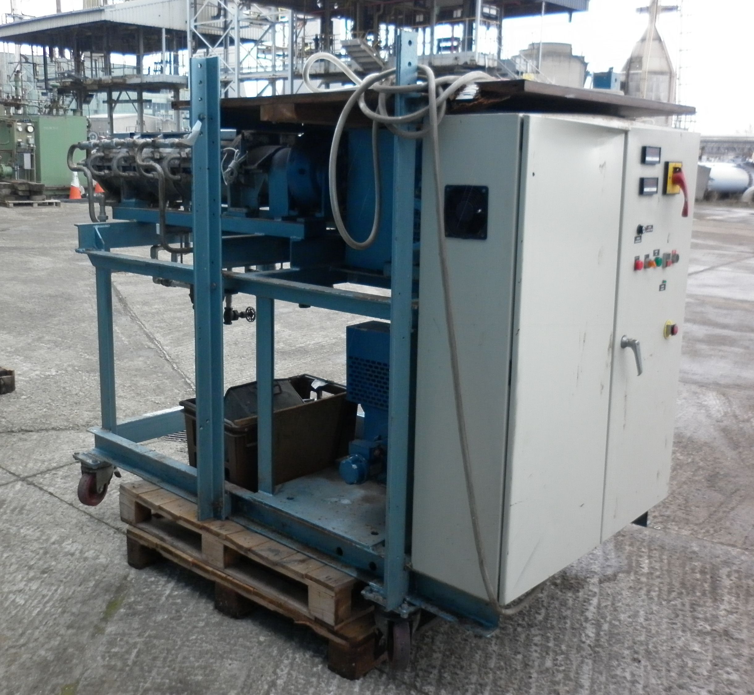 IPP# 704681, 7.5 kW (10.1 HP)  Stainless Steel 316  Mixer-Continuous For Sale