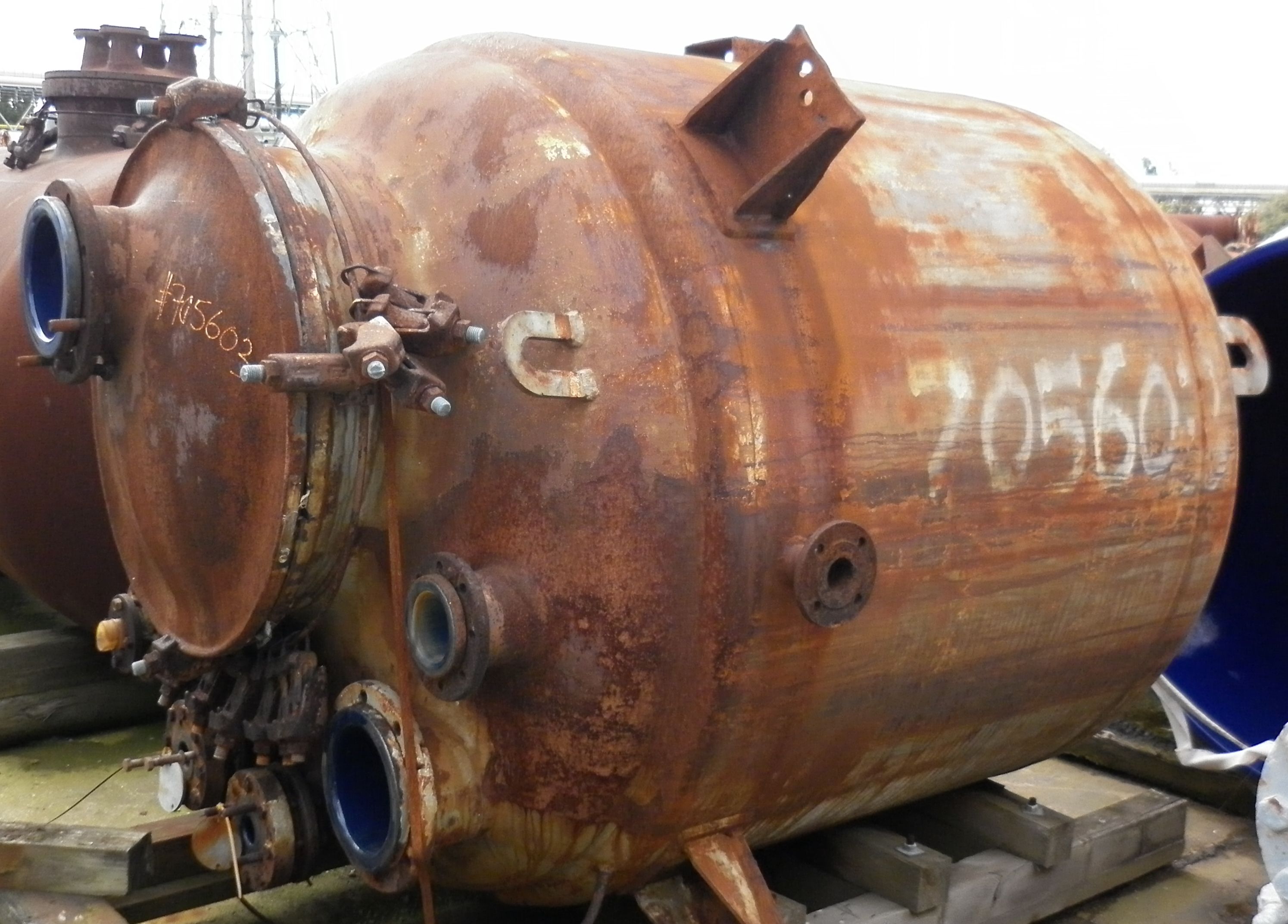 IPP# 705603, 3,420 L (903.5 gallons)  Glasslined Batch-Type Agitated Reactor For Sale