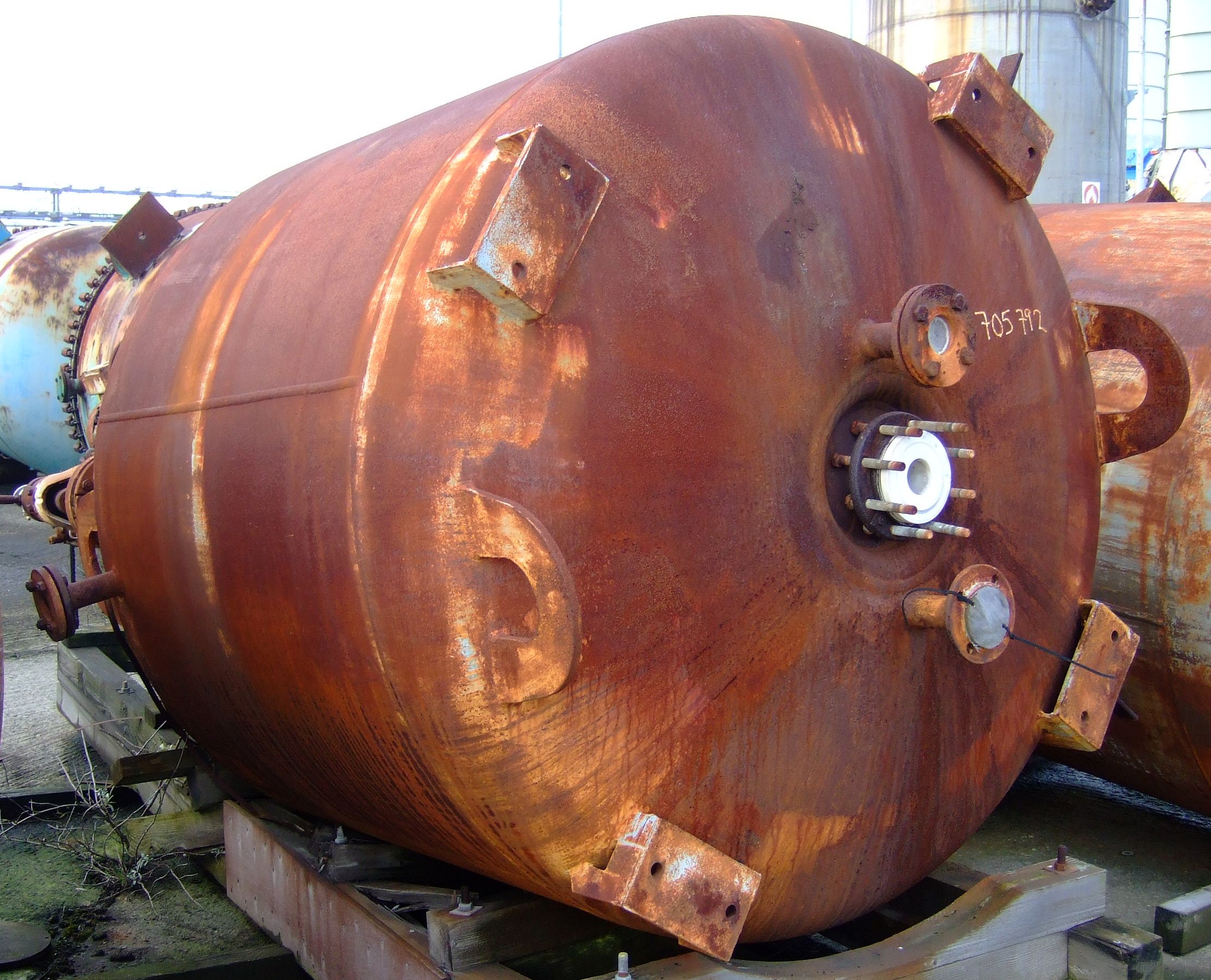 IPP# 705792, 3,420 L (903.5 gallons)  Glasslined Batch-Type Agitated Reactor For Sale