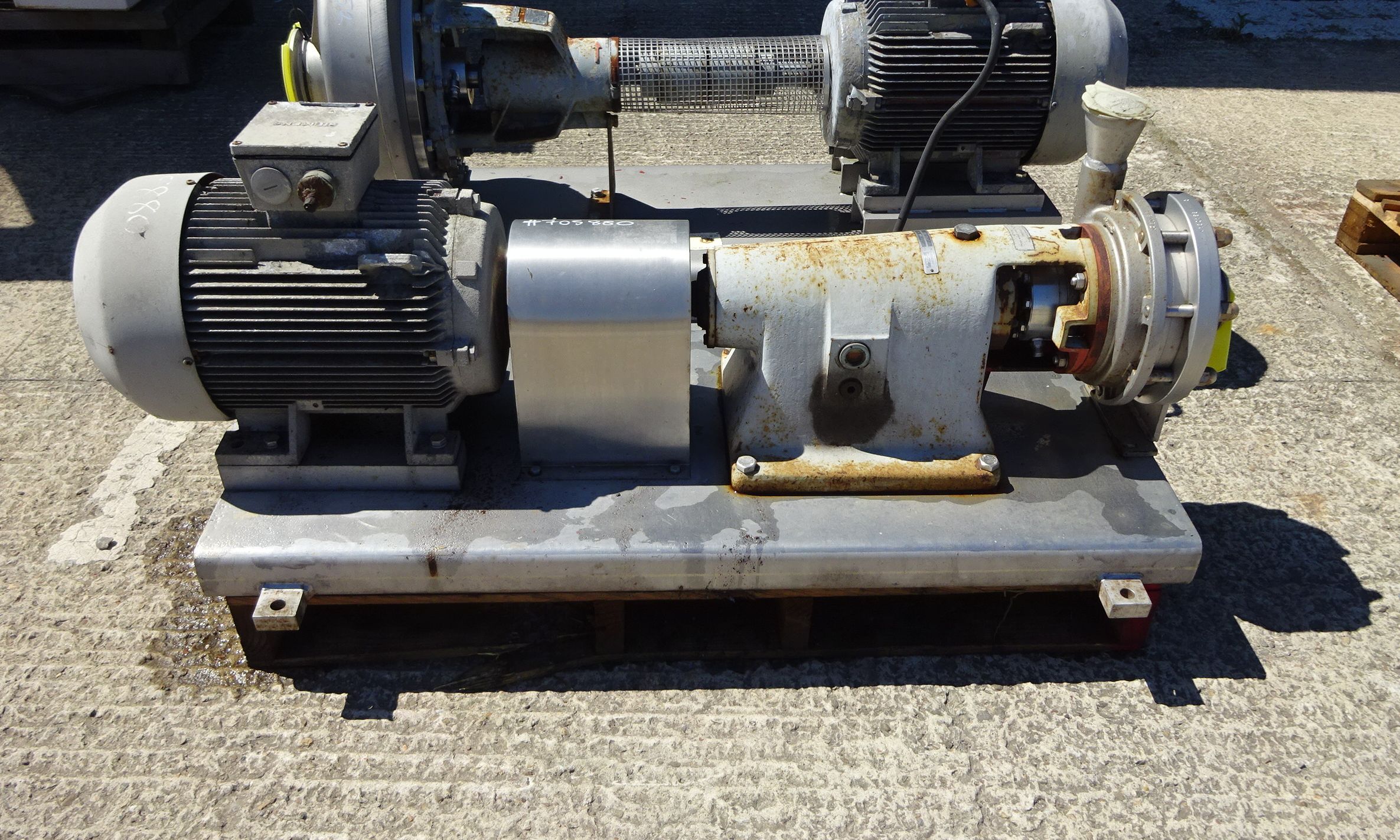 IPP# 705880, 35.7 m3/h (157 GPM)  Stainless Steel 316 Centrifugal Pump For Sale