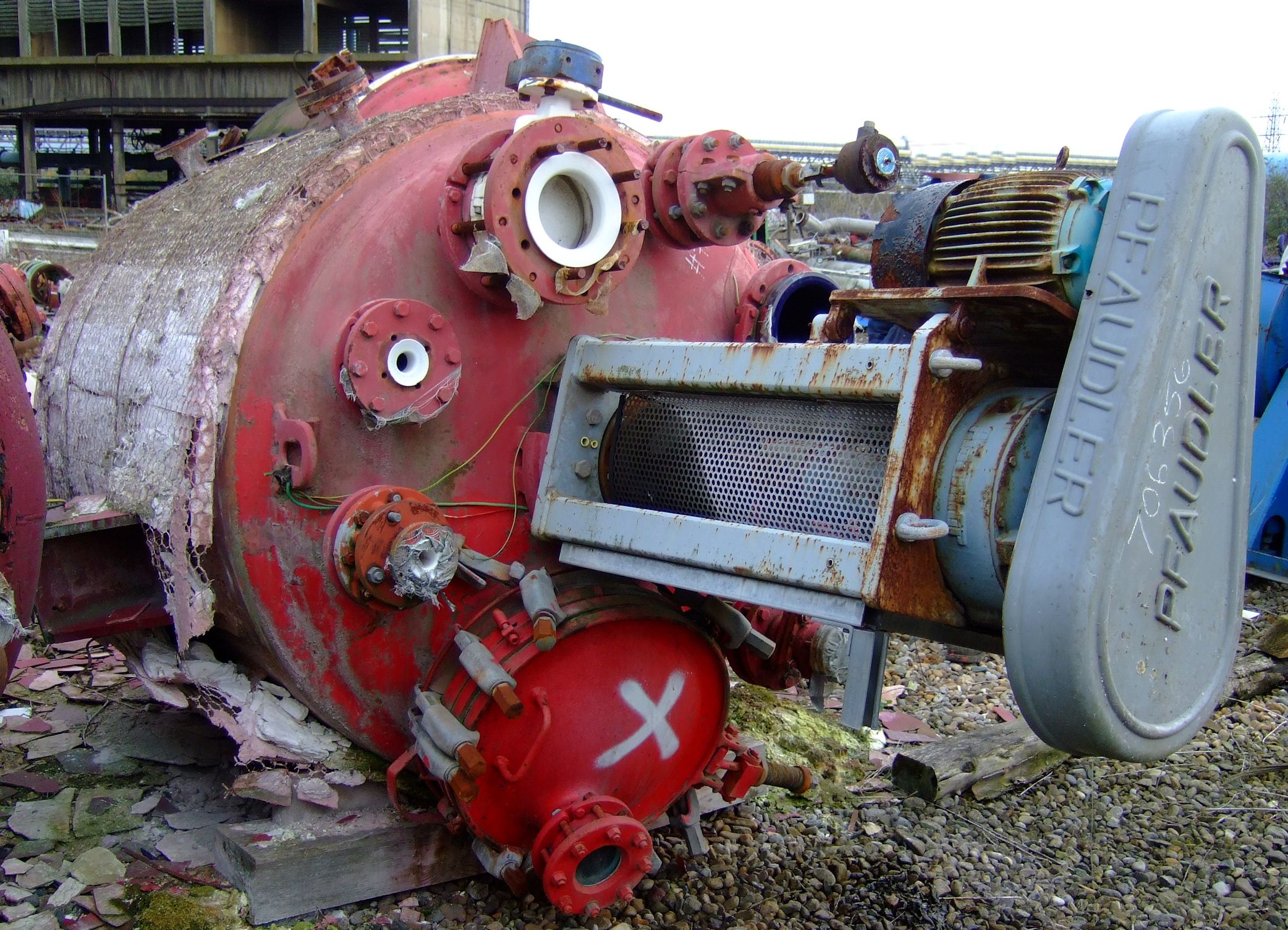  Batch-Type Agitated Reactor 1,600 L (422.7 gallons) Glasslined For Sale - IPP# 706356