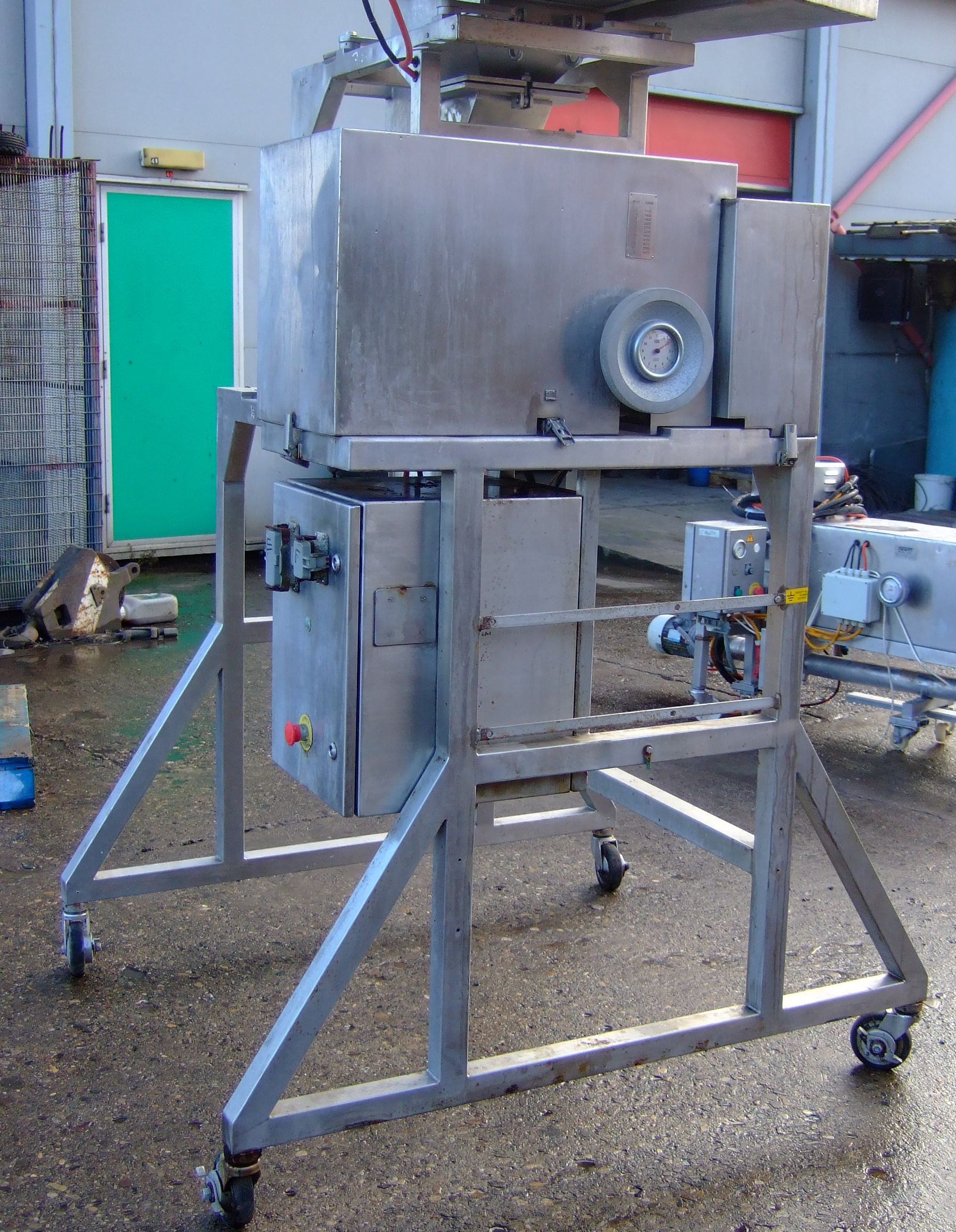 IPP# 706422, 1 kW (1.34 HP)  Stainless Steel 321 Granulator/Disintegrator Pulverizer For Sale