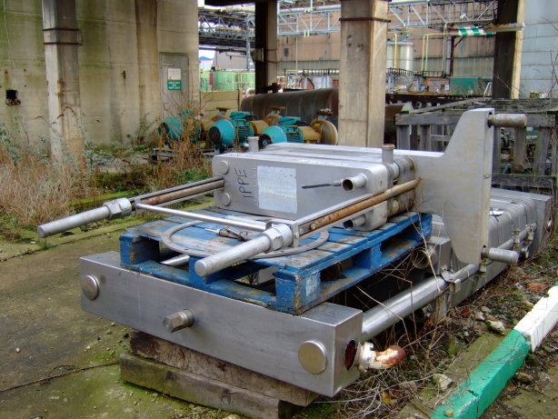 IPP# 706508, 9 m² (96.4 ft²)  Stainless Steel 304 Plate and Frame Heat Exchanger For Sale