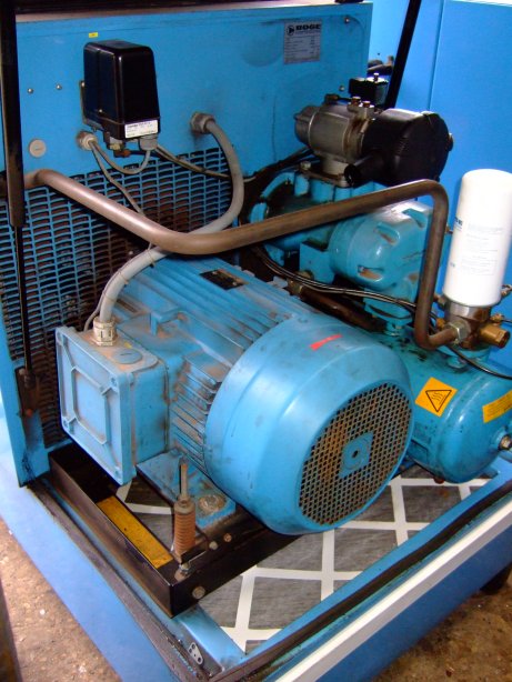 IPP# 706663, 142.7 m3/h (84 CFM)   Rotary Compressor For Sale