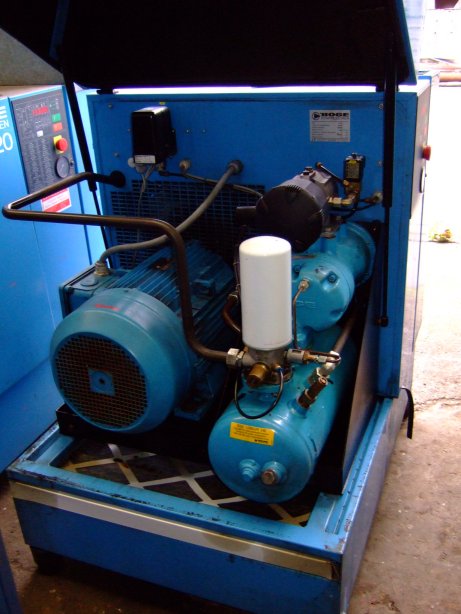 IPP# 706662, 142.7 m3/h (84 CFM)   Rotary Compressor For Sale