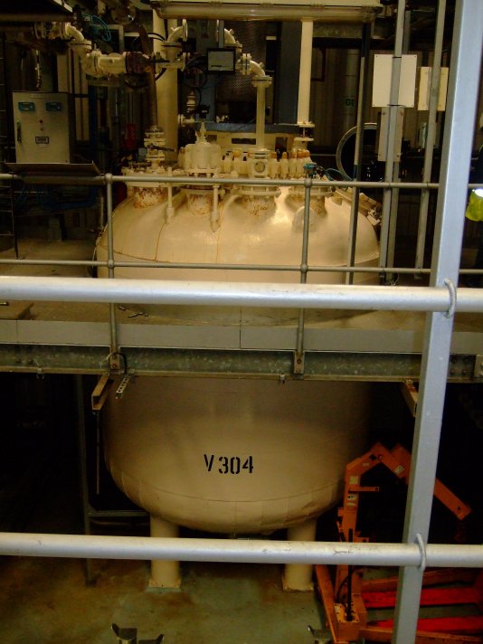 IPP# 706765, 10,000 L (2,642 gallons)  Glasslined Batch-Type Agitated Reactor For Sale