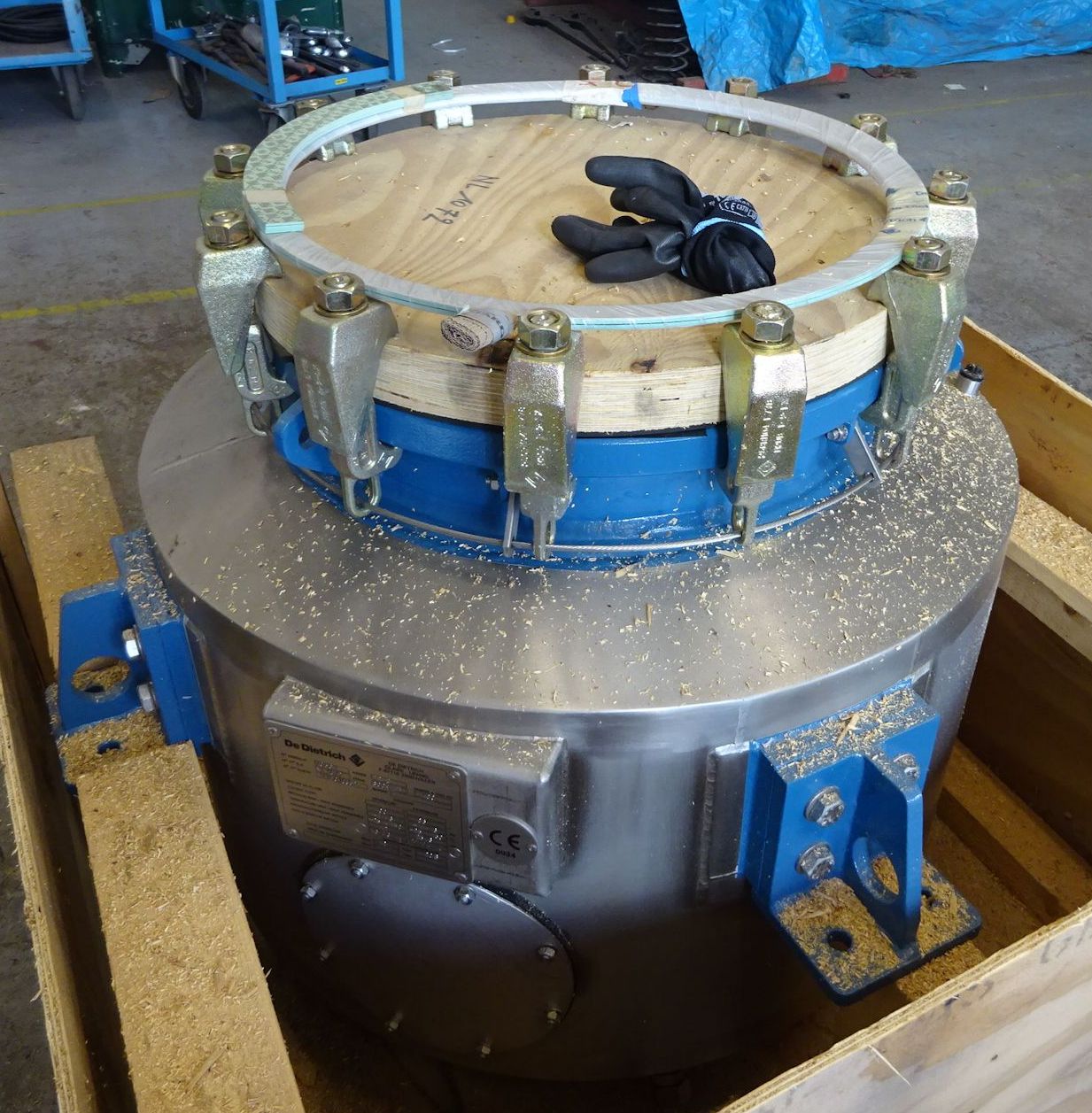 IPP# 706869, 100 L (26.4 gallons) Unused Glasslined Batch-Type Agitated Reactor For Sale