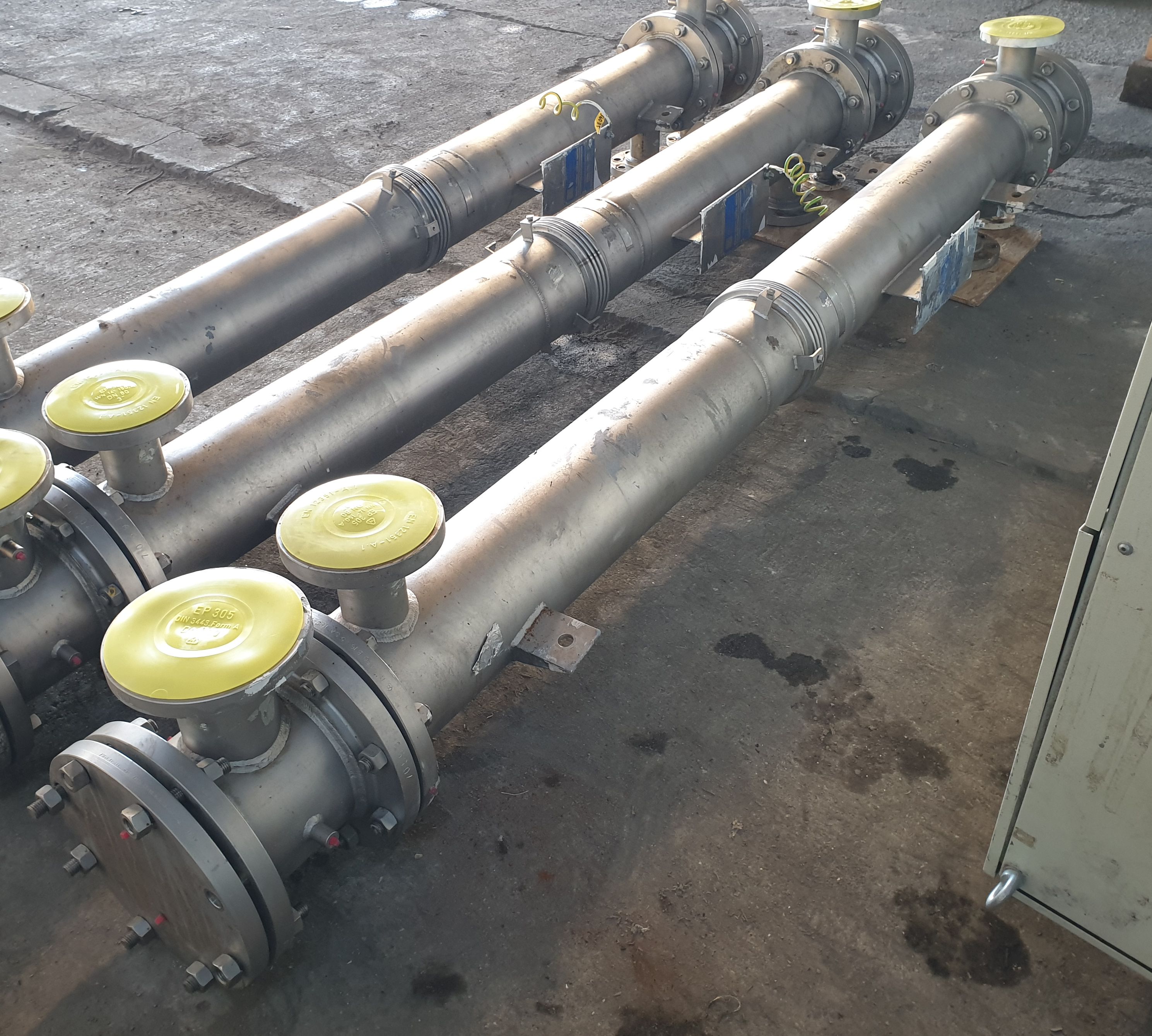 IPP# 706916, 4.6 m² (49.5 ft²)  Stainless Steel 304 Shell and Tube Heat Exchanger For Sale