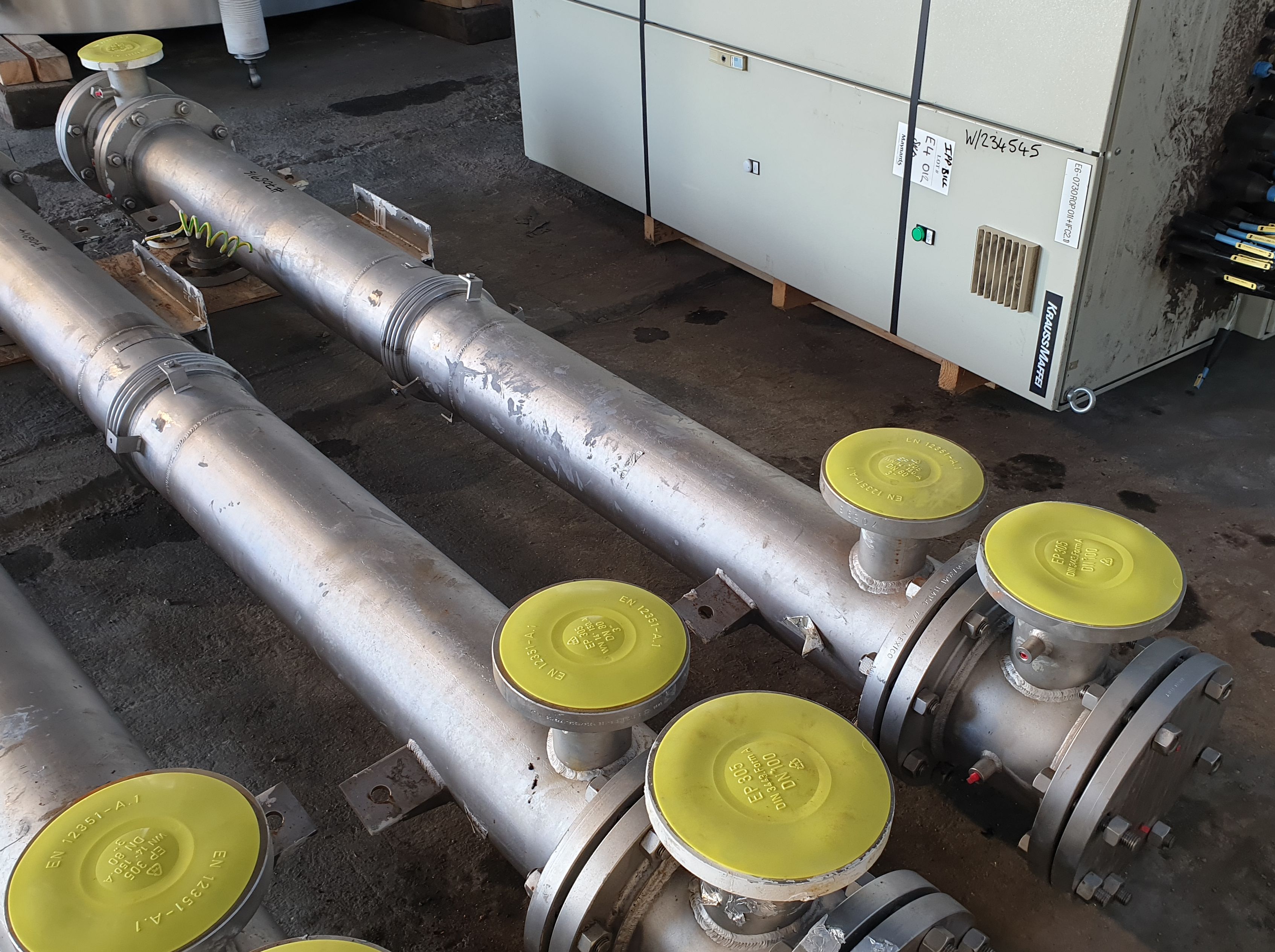 IPP# 706916, 4.6 m² (49.5 ft²)  Stainless Steel 304 Shell and Tube Heat Exchanger For Sale