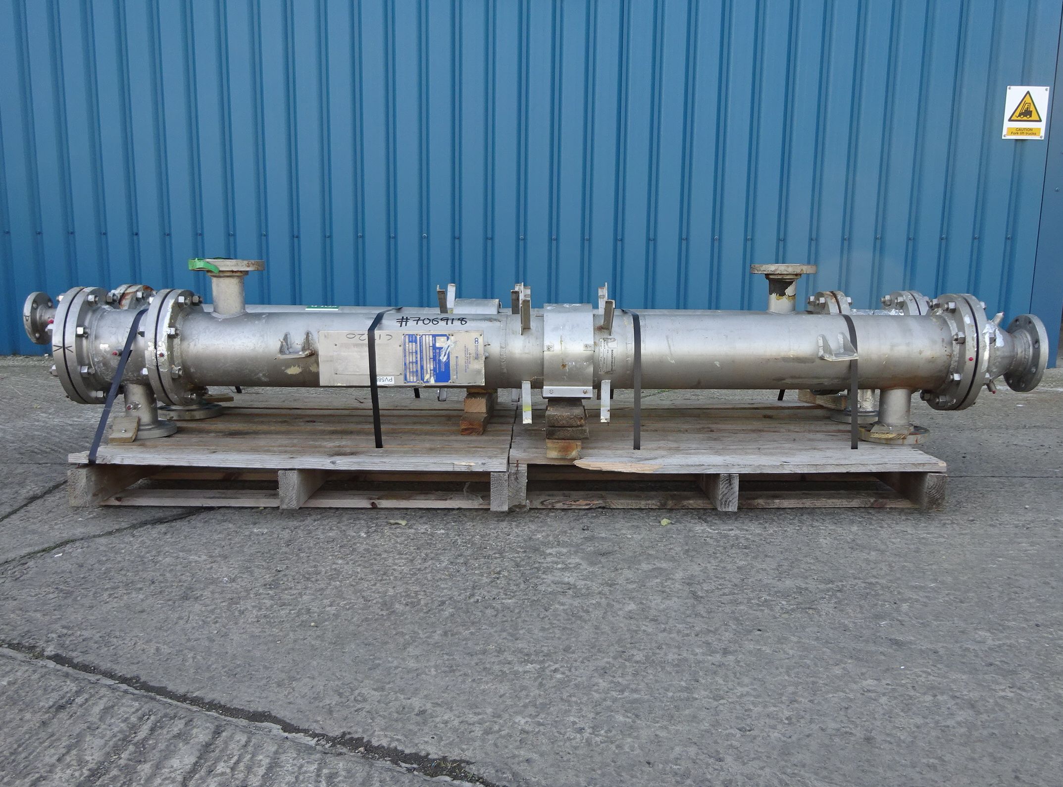 IPP# 706918, 4.3 m² (46.3 ft²)  Tantalum Shell and Tube Heat Exchanger For Sale