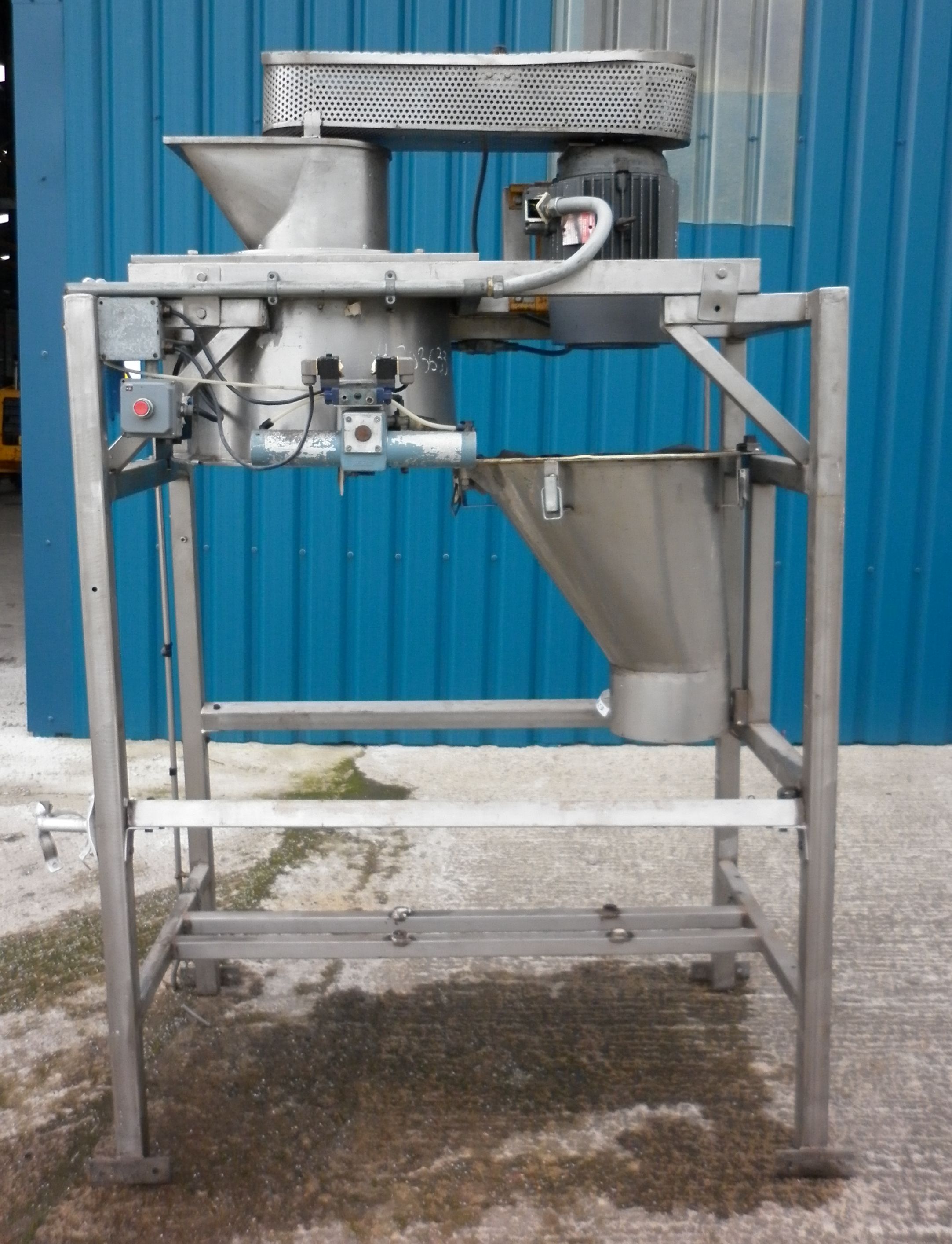 IPP# 703633, 5.4 kW (7.3 HP)  Stainless Steel 316 Hammer Pulverizer For Sale