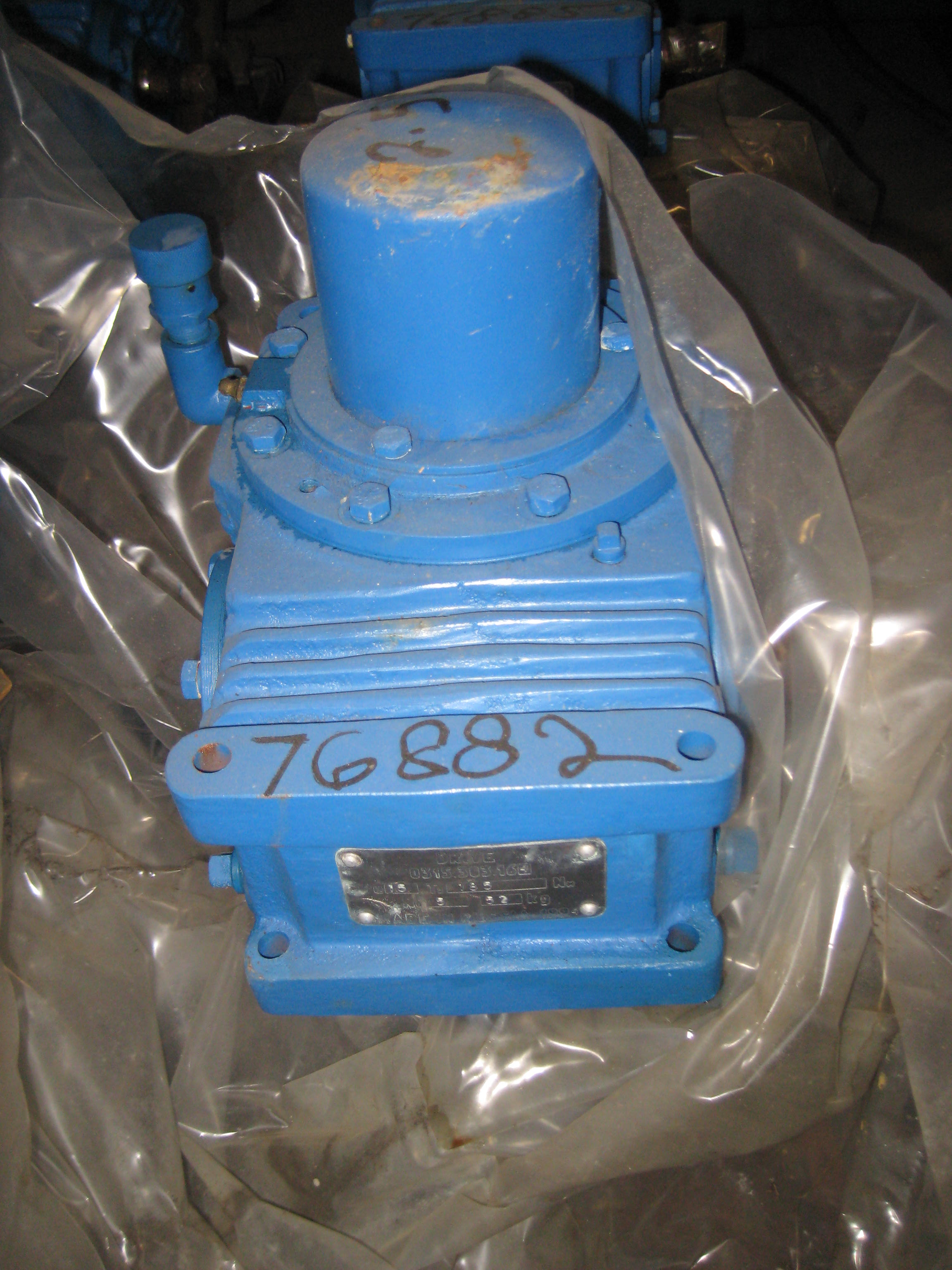 IPP# 76882,  Unused  Glass Drives Agitator For Sale