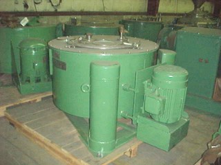   Manual Discharge-Top Centrifuge-Basket