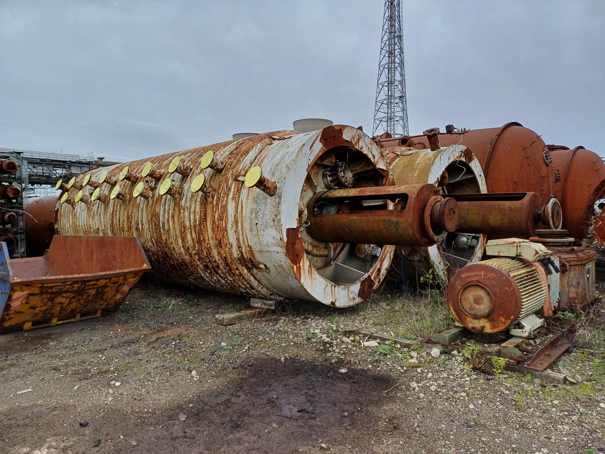 IPP# 90200, 39,747 L (10,500 gallons)  Stainless Steel 316 Batch-Type Agitated Reactor For Sale