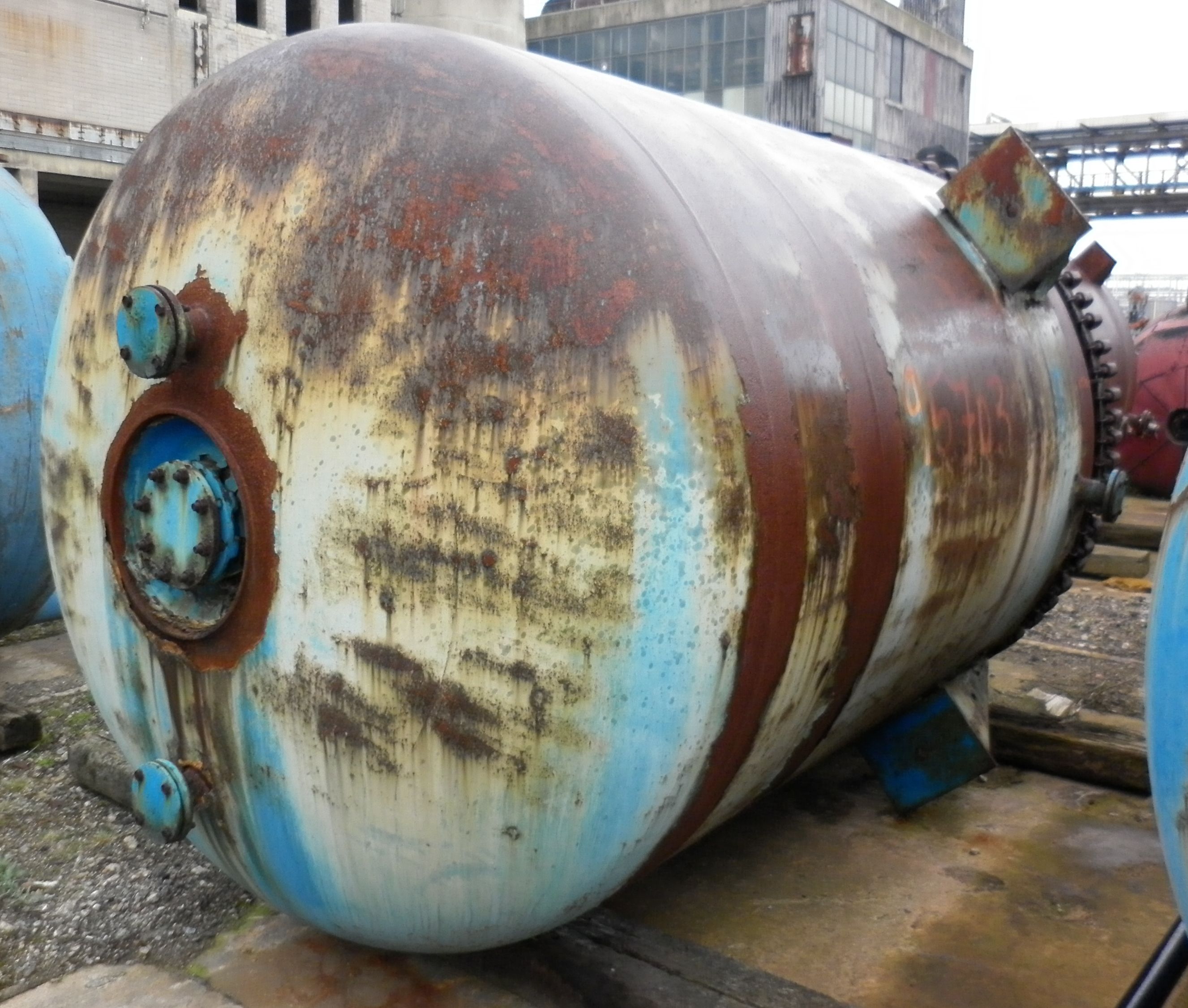 IPP# 95703, 5,981 L (1,580 gallons) New Glasslined Batch-Type Agitated Reactor For Sale